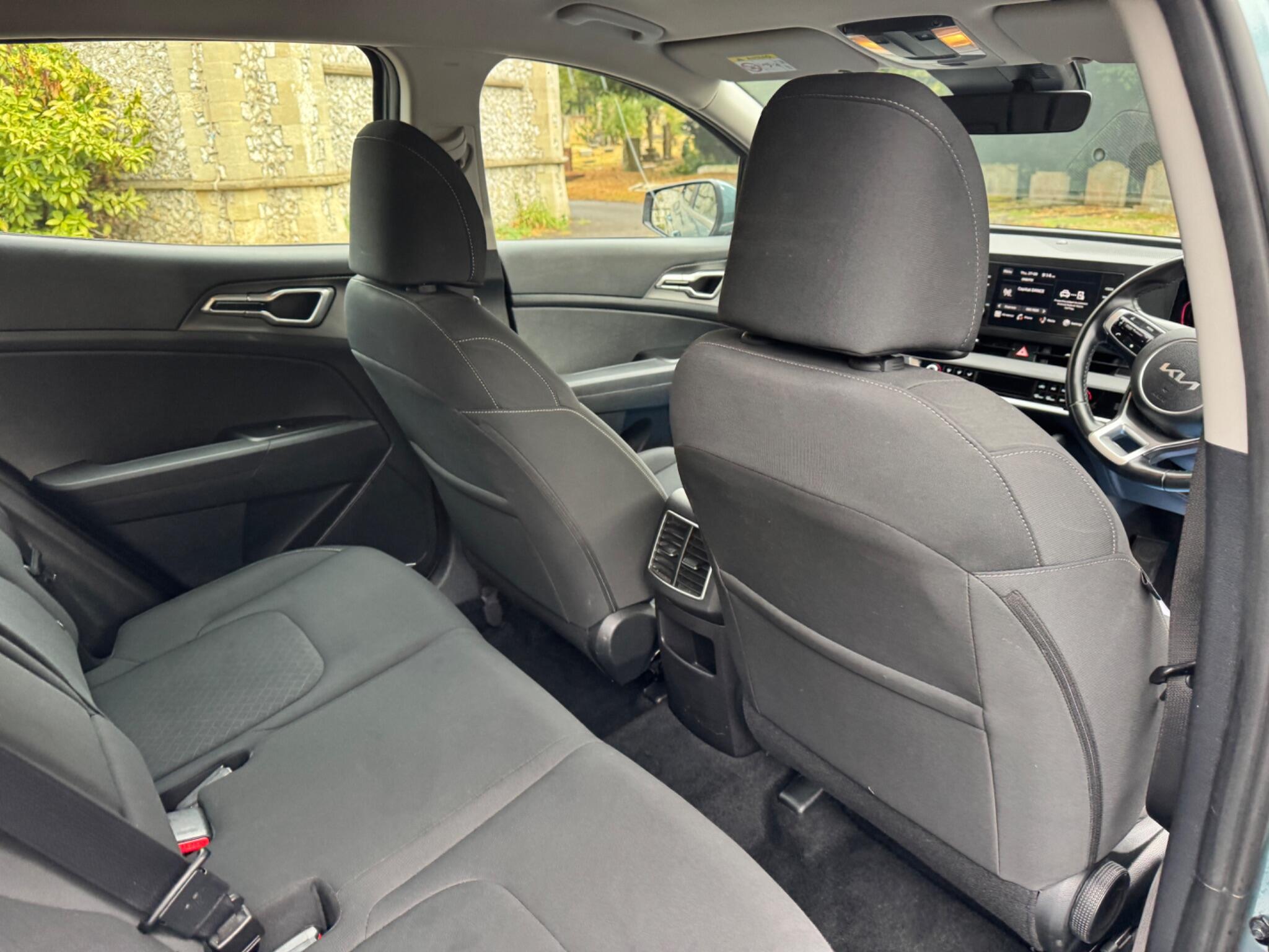 Kia Sportage view 34
