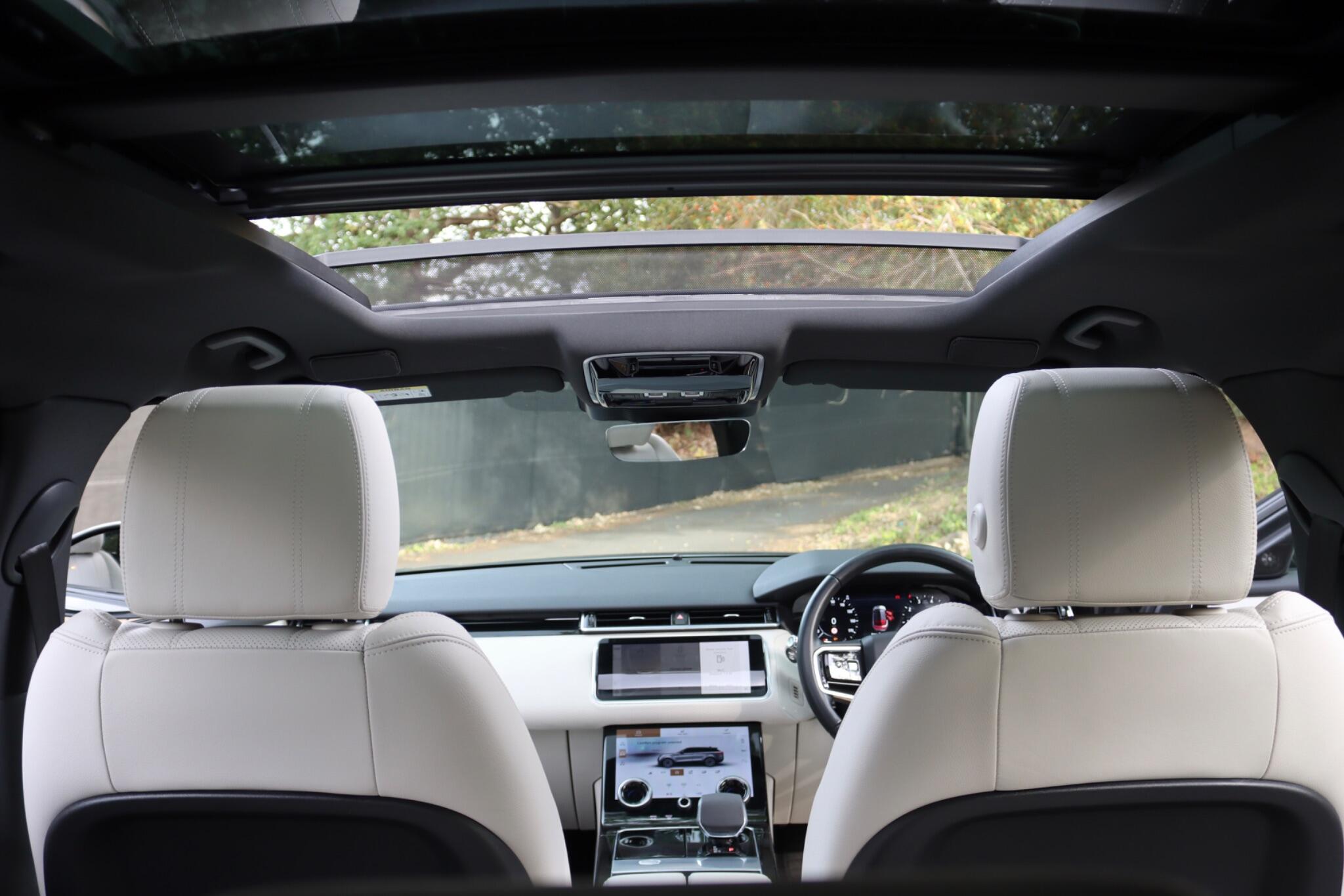 Land Rover Range Rover Velar view 27