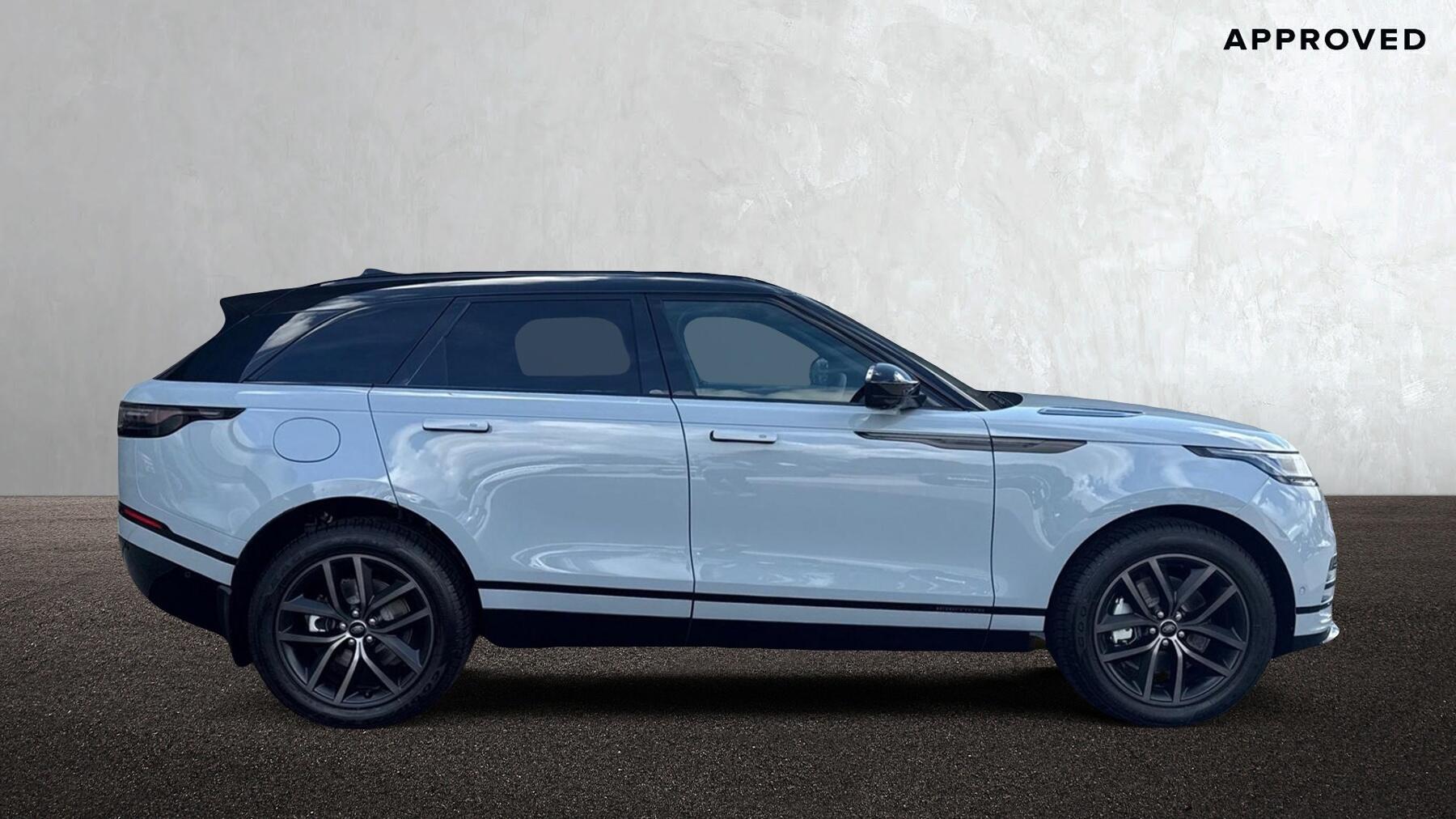 Land Rover Range Rover Velar view 5
