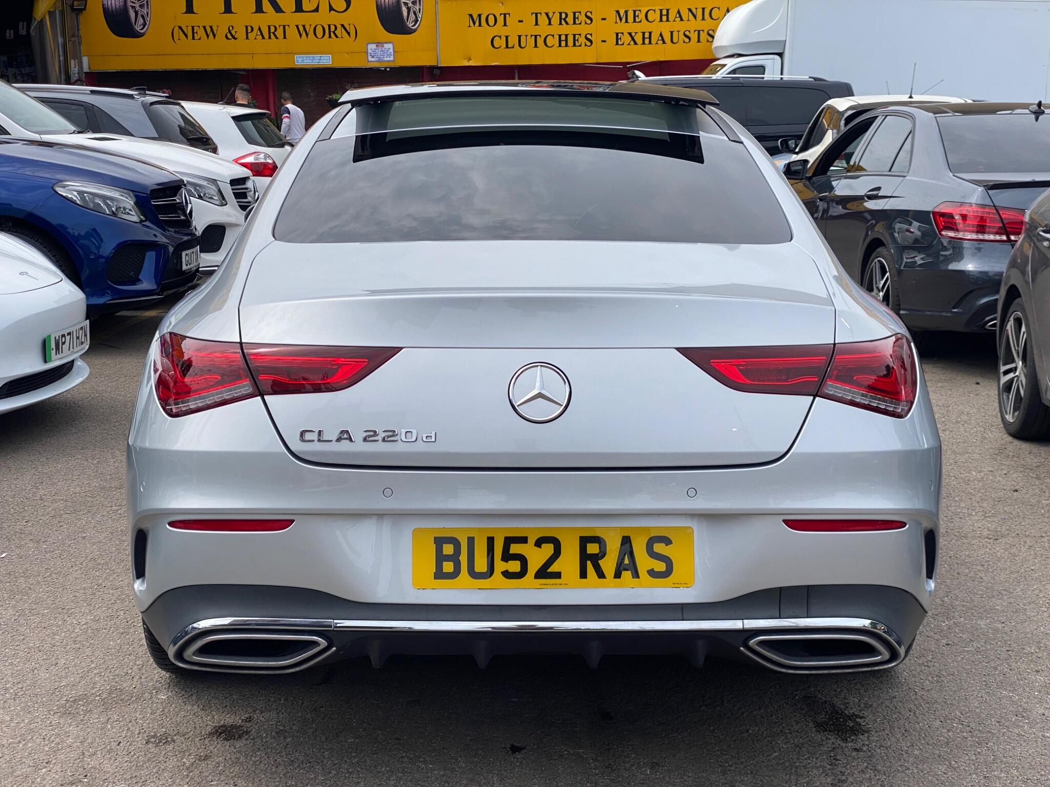 Mercedes-Benz Cla view 12