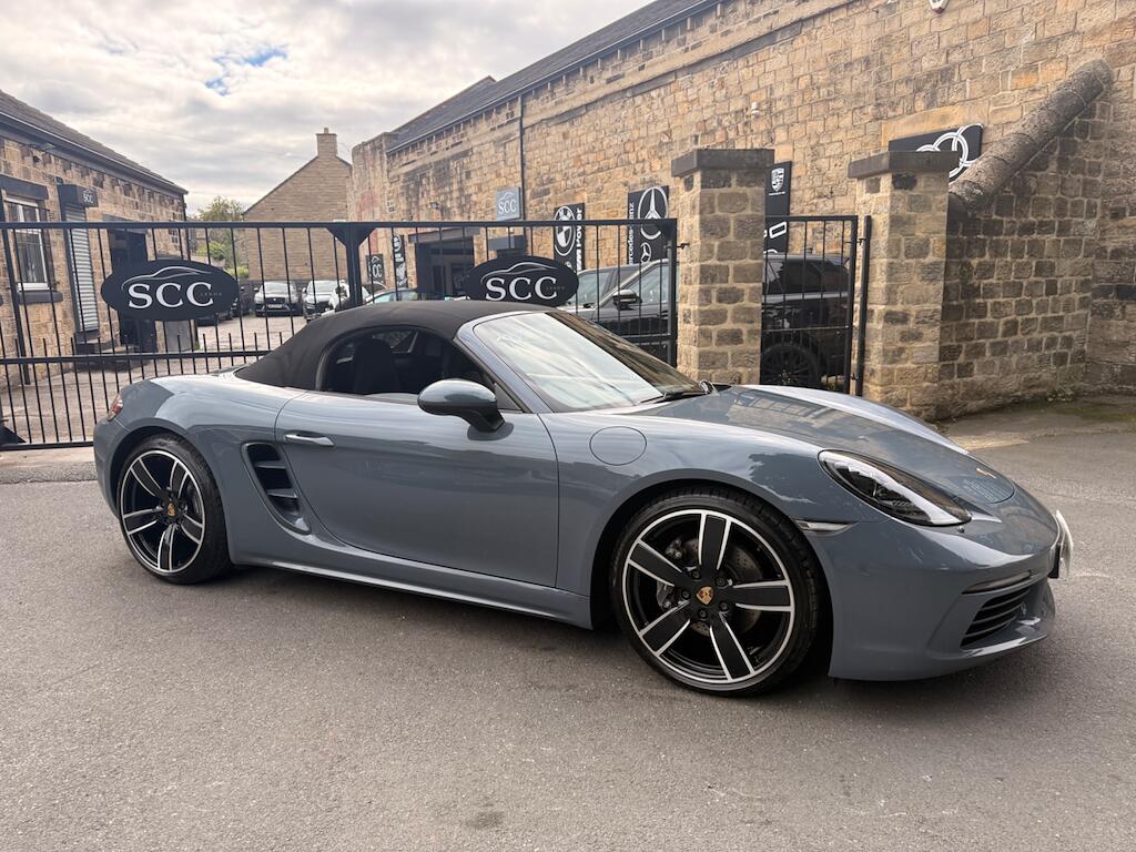Porsche Boxster view 16