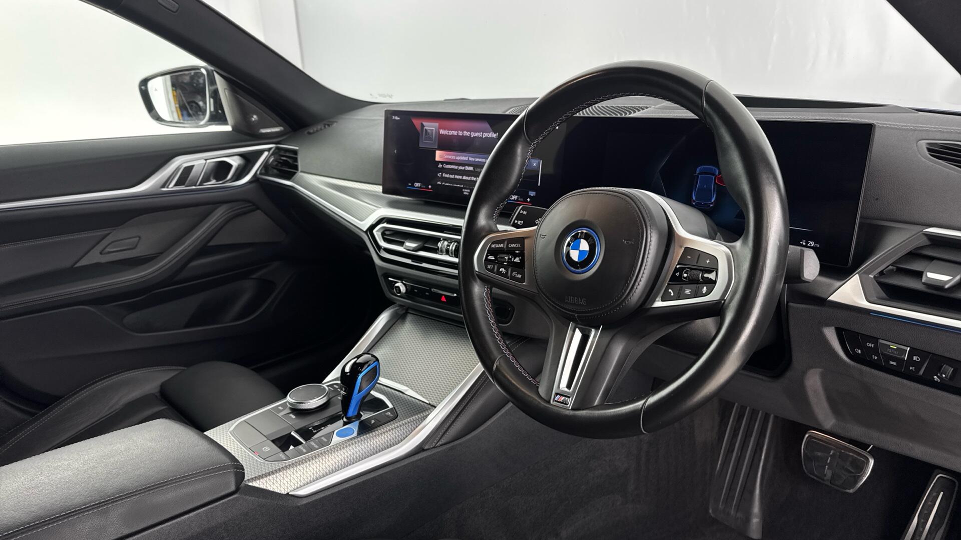 BMW I4 view 9