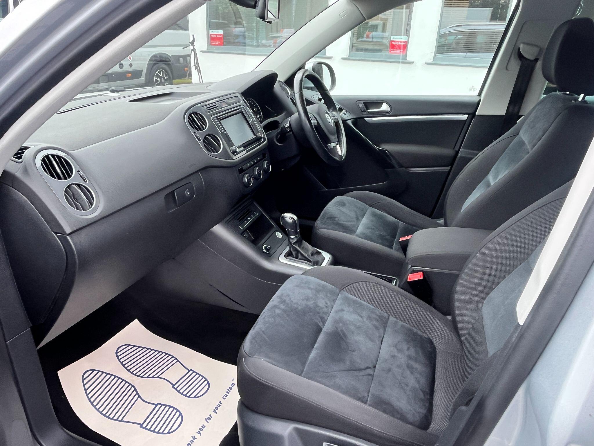 Volkswagen Tiguan view 27
