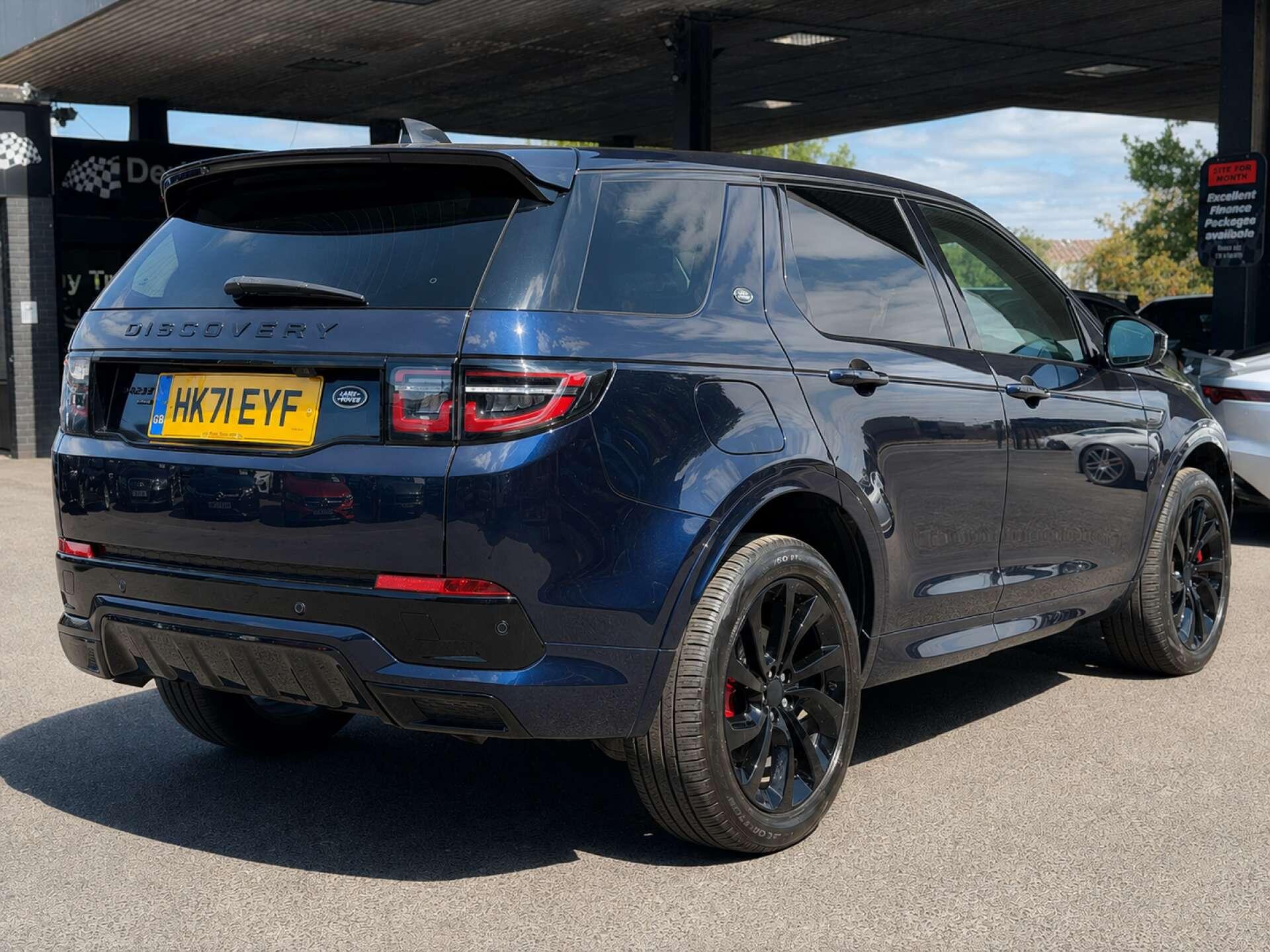 Land Rover Discovery Sport view 2