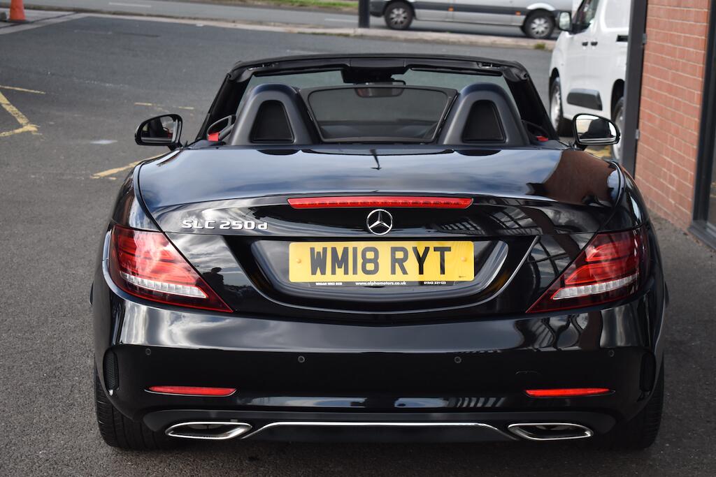 Mercedes-Benz SLC view 8