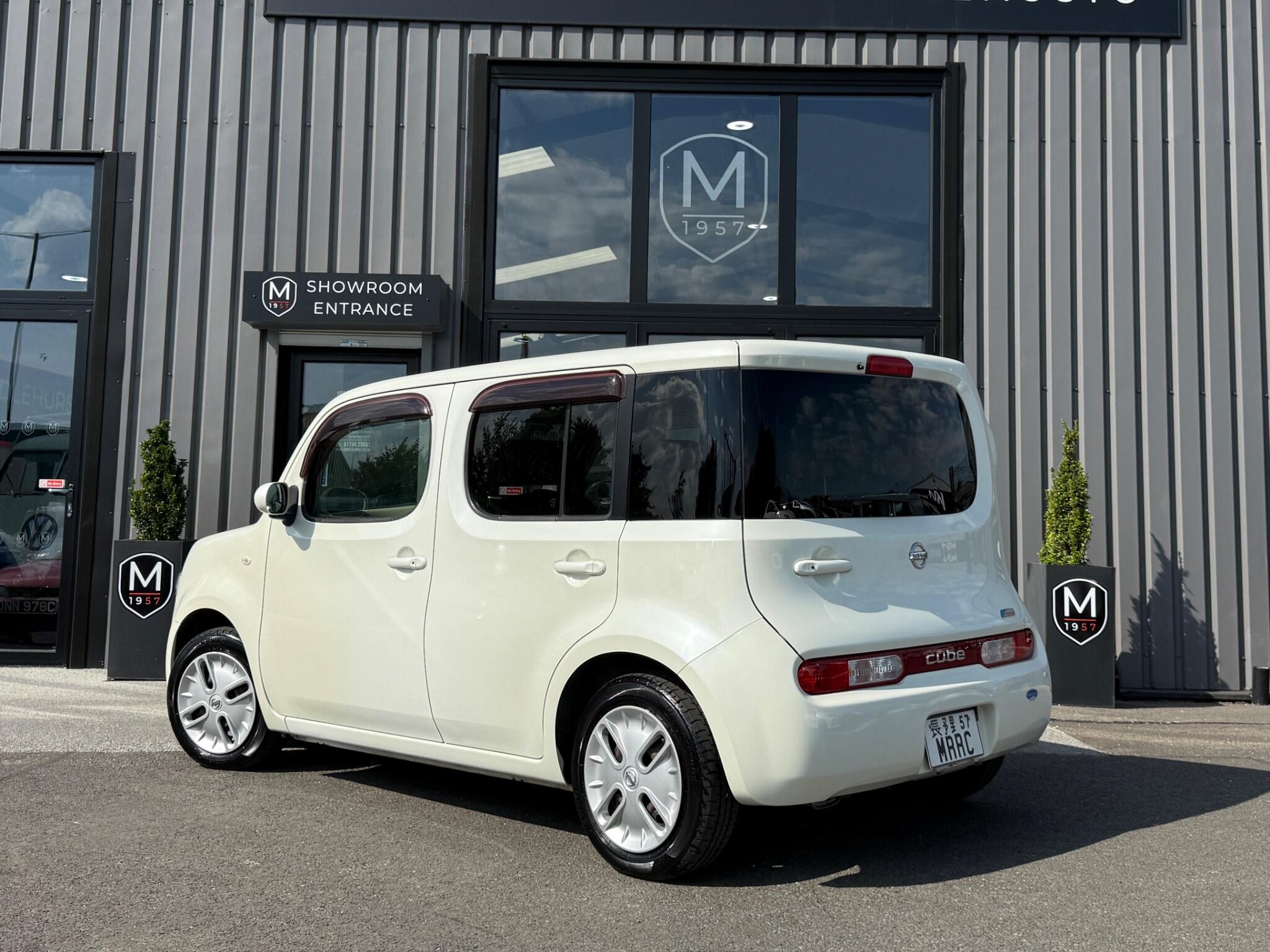 Nissan Cube view 3