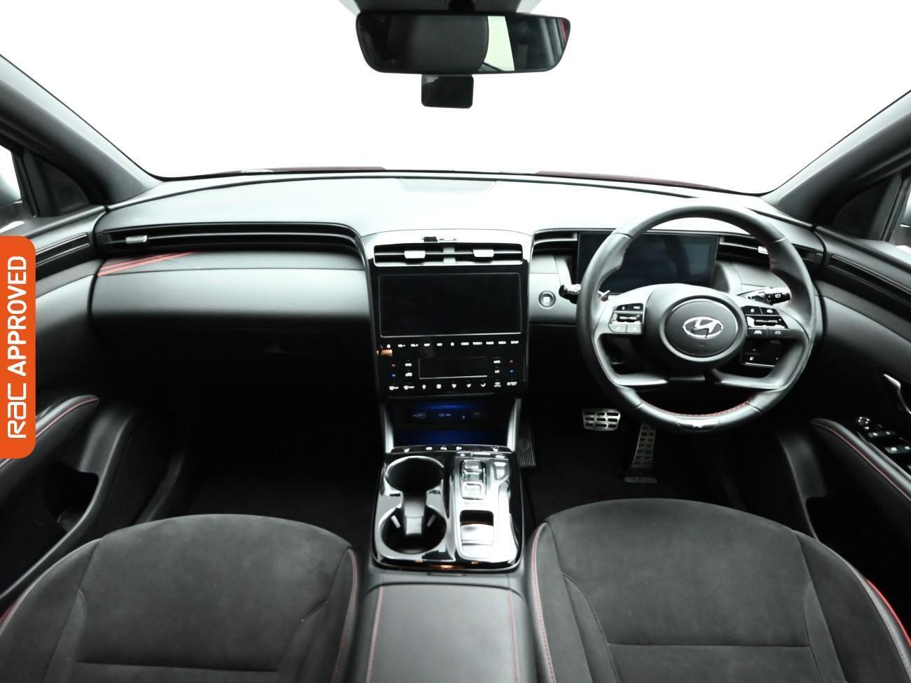 Hyundai Tucson view 2
