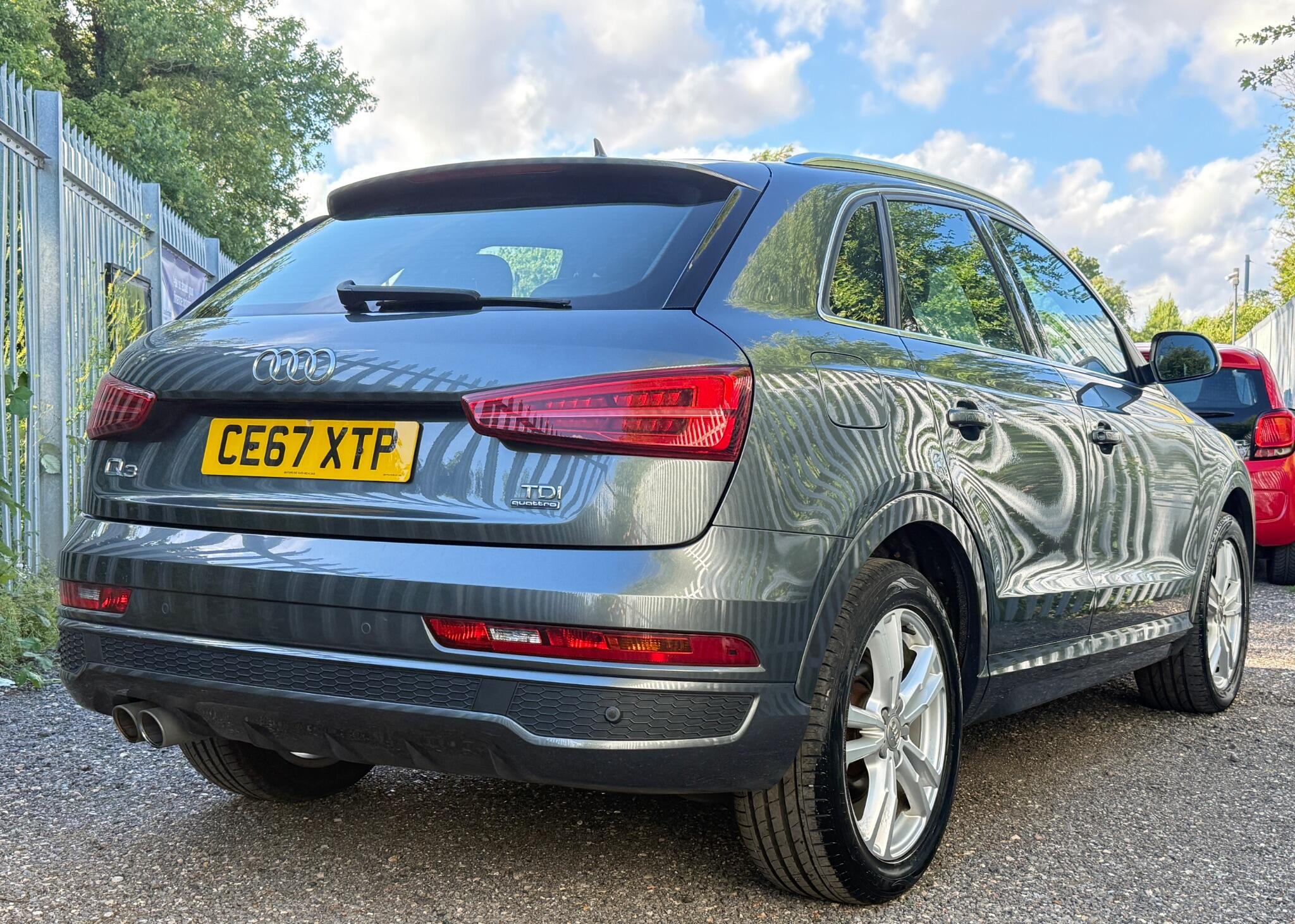 2017 Audi Q3 image 18