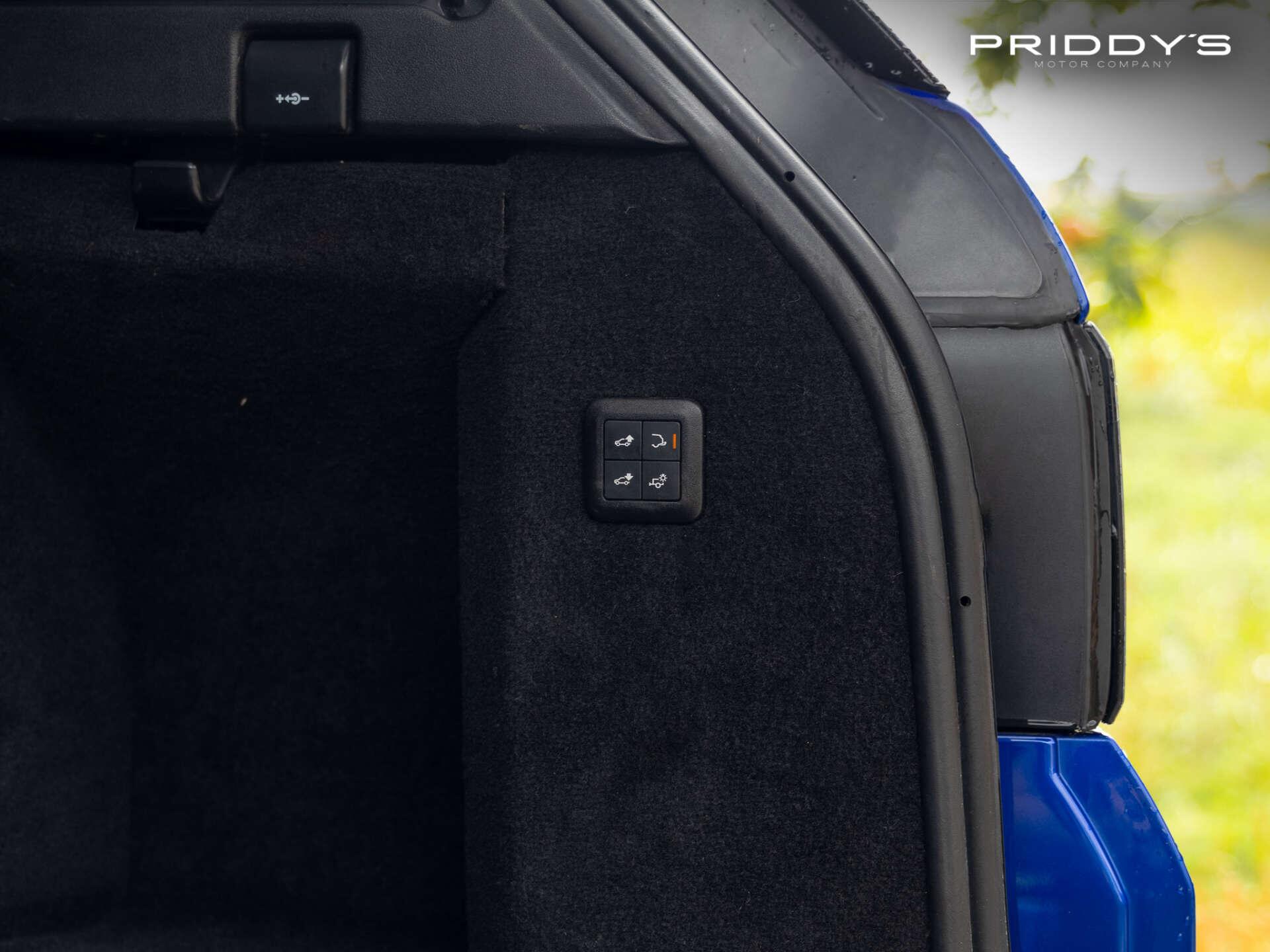 Land Rover Range Rover Sport view 36