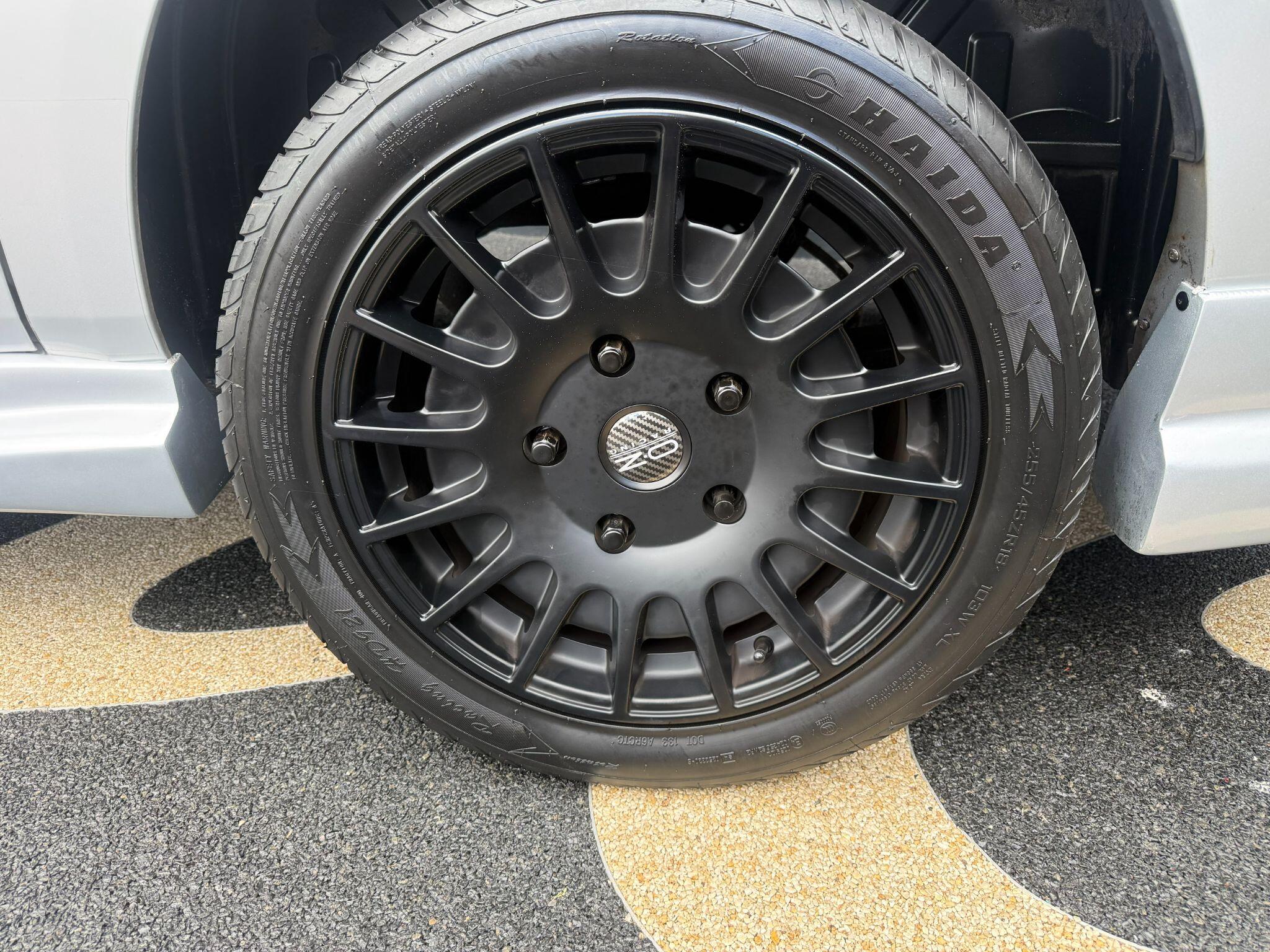 Ford Transit Custom view 9