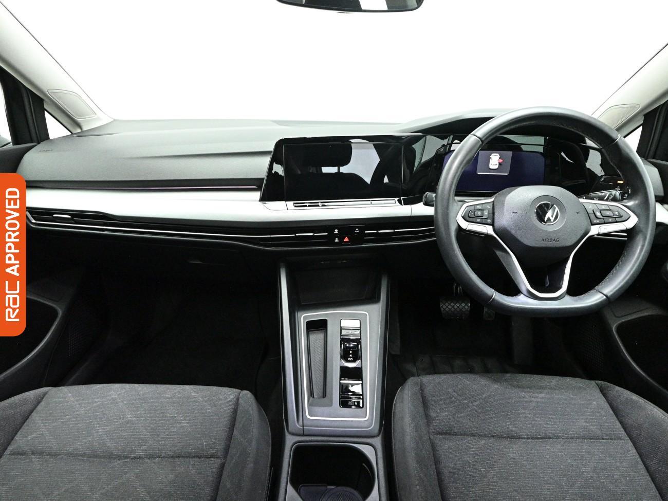 Volkswagen Golf view 2