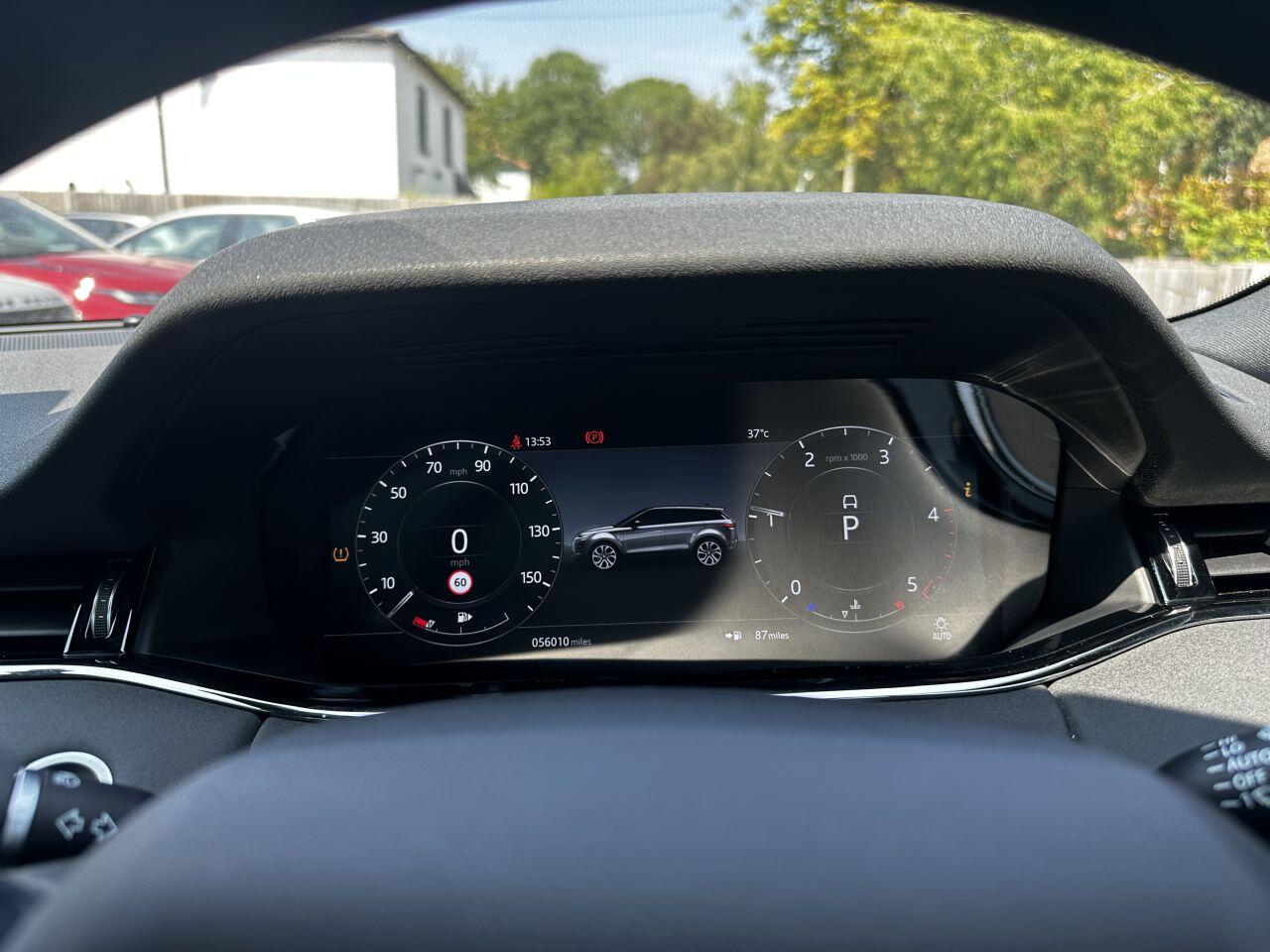 Land Rover Range Rover Evoque view 37