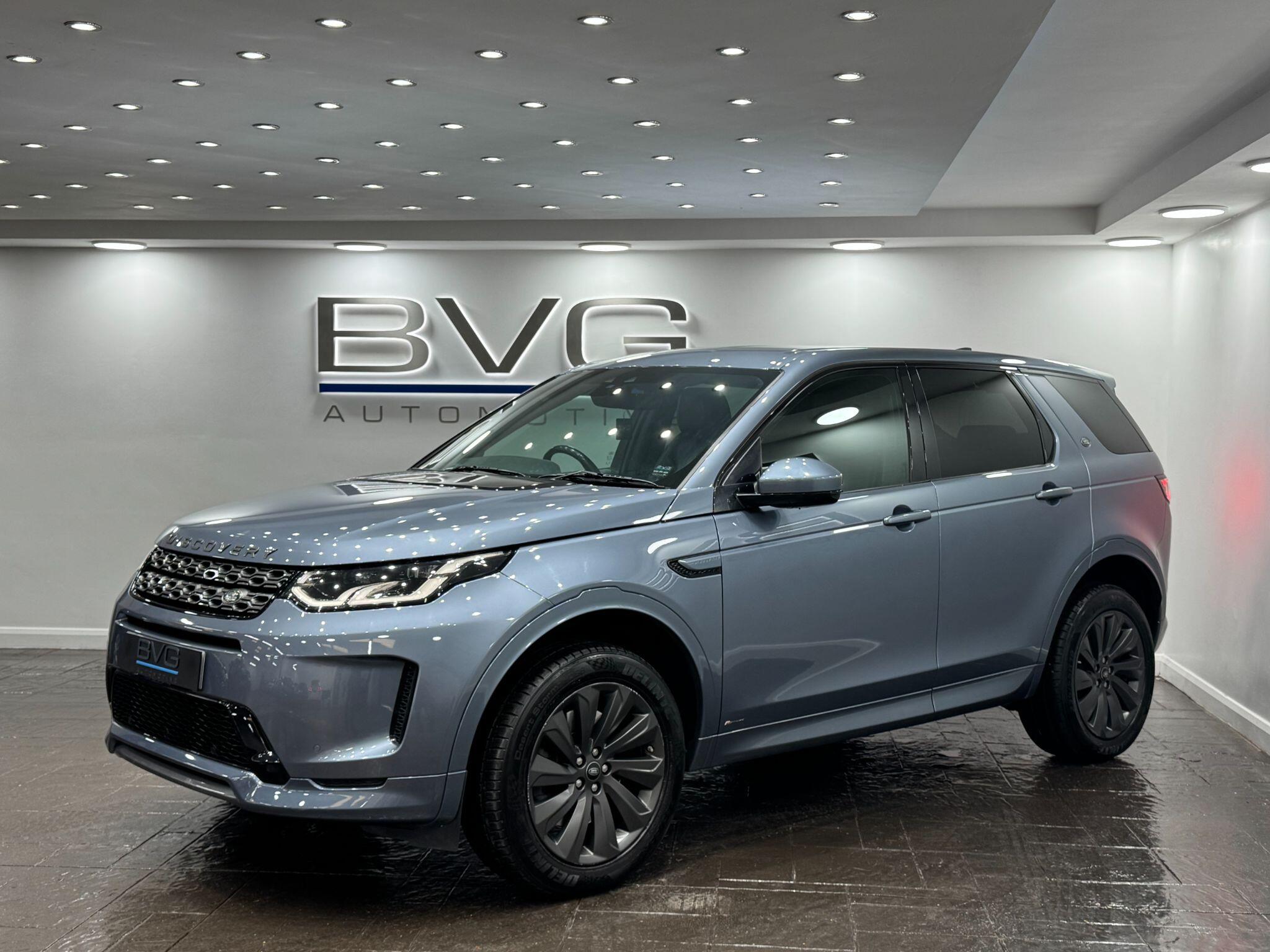 Land Rover Discovery Sport view 5