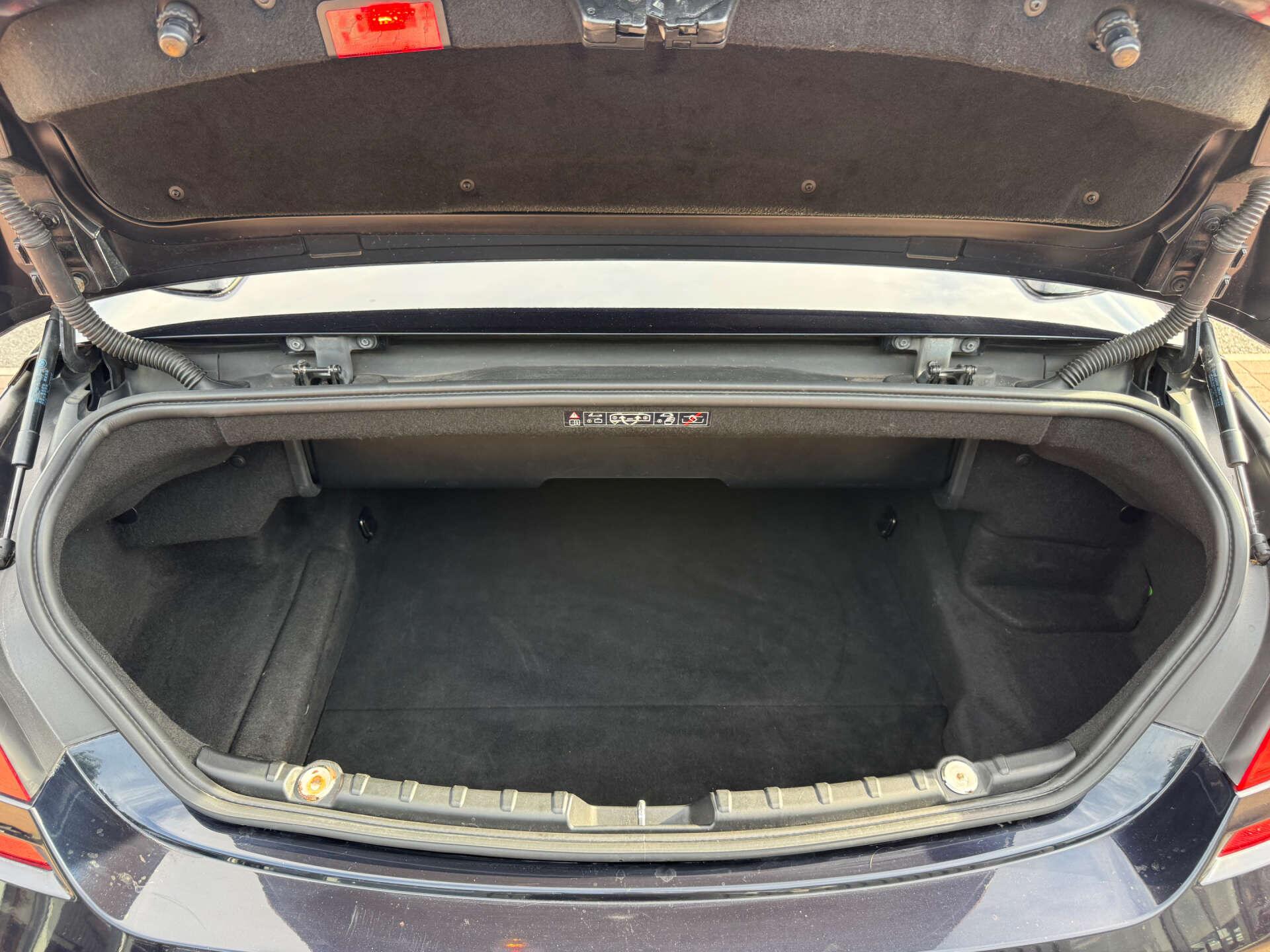 BMW 6 Series view 34