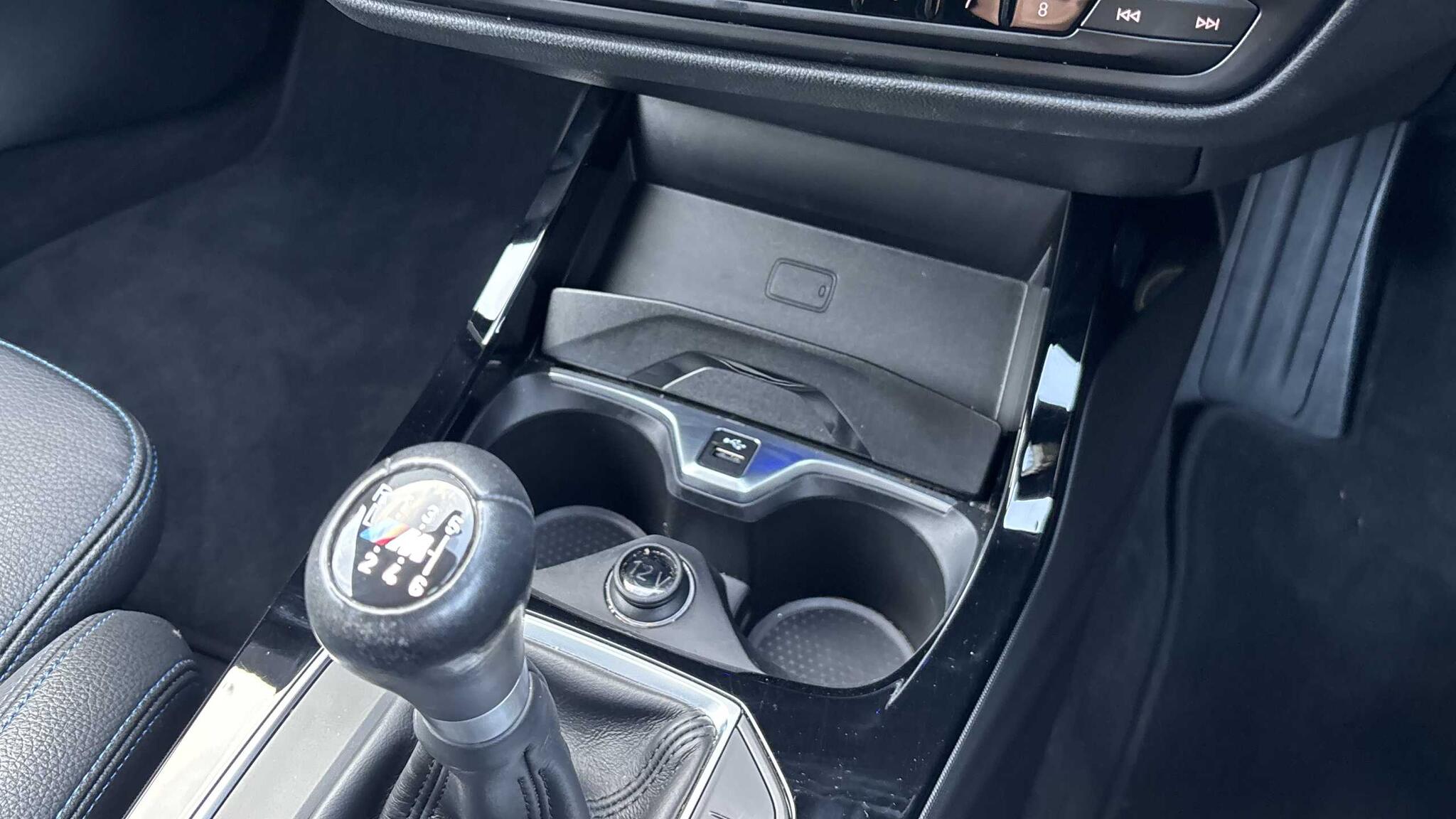 BMW 1 Series view 25