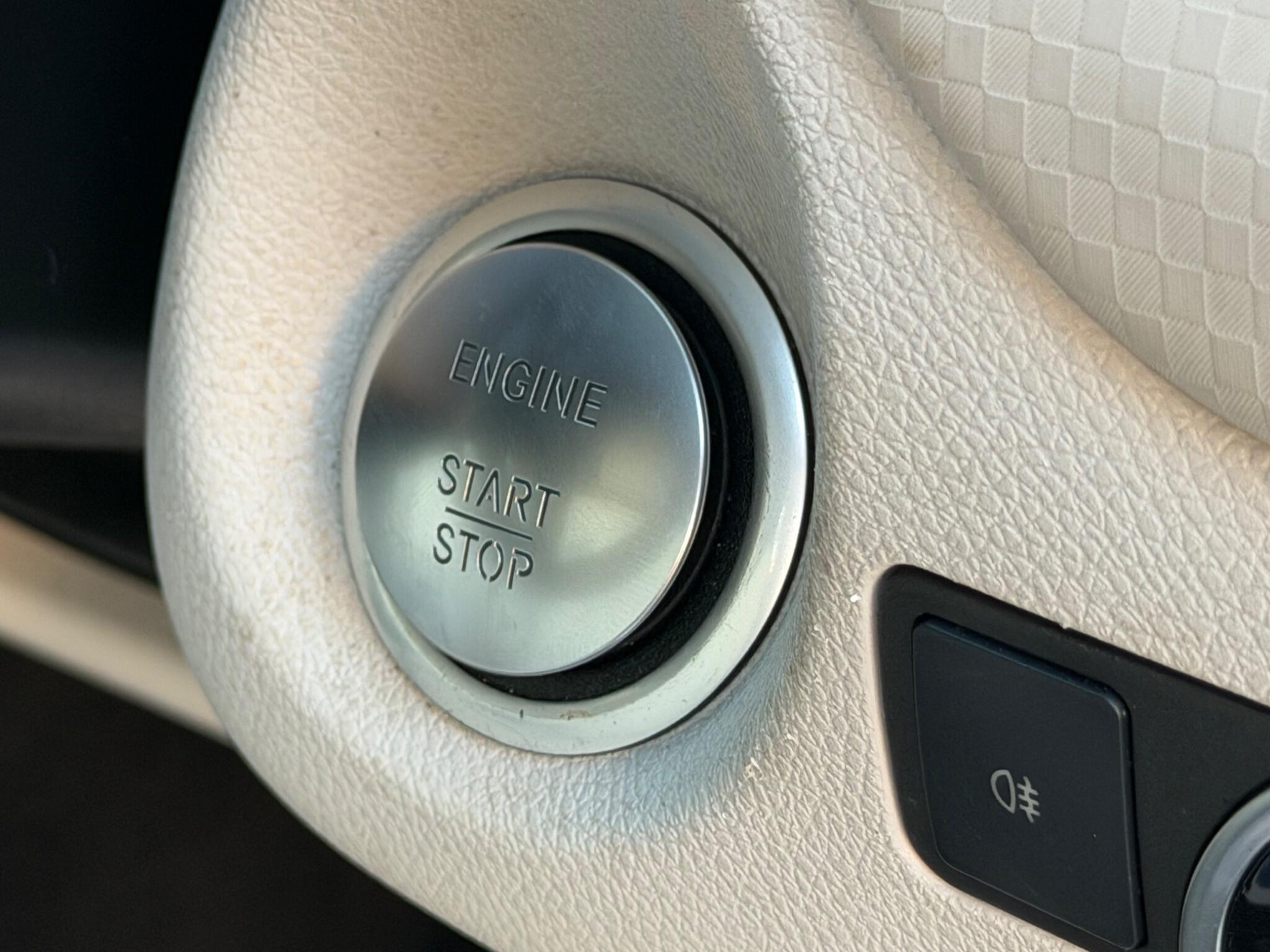 Mercedes-Benz A-Class view 20