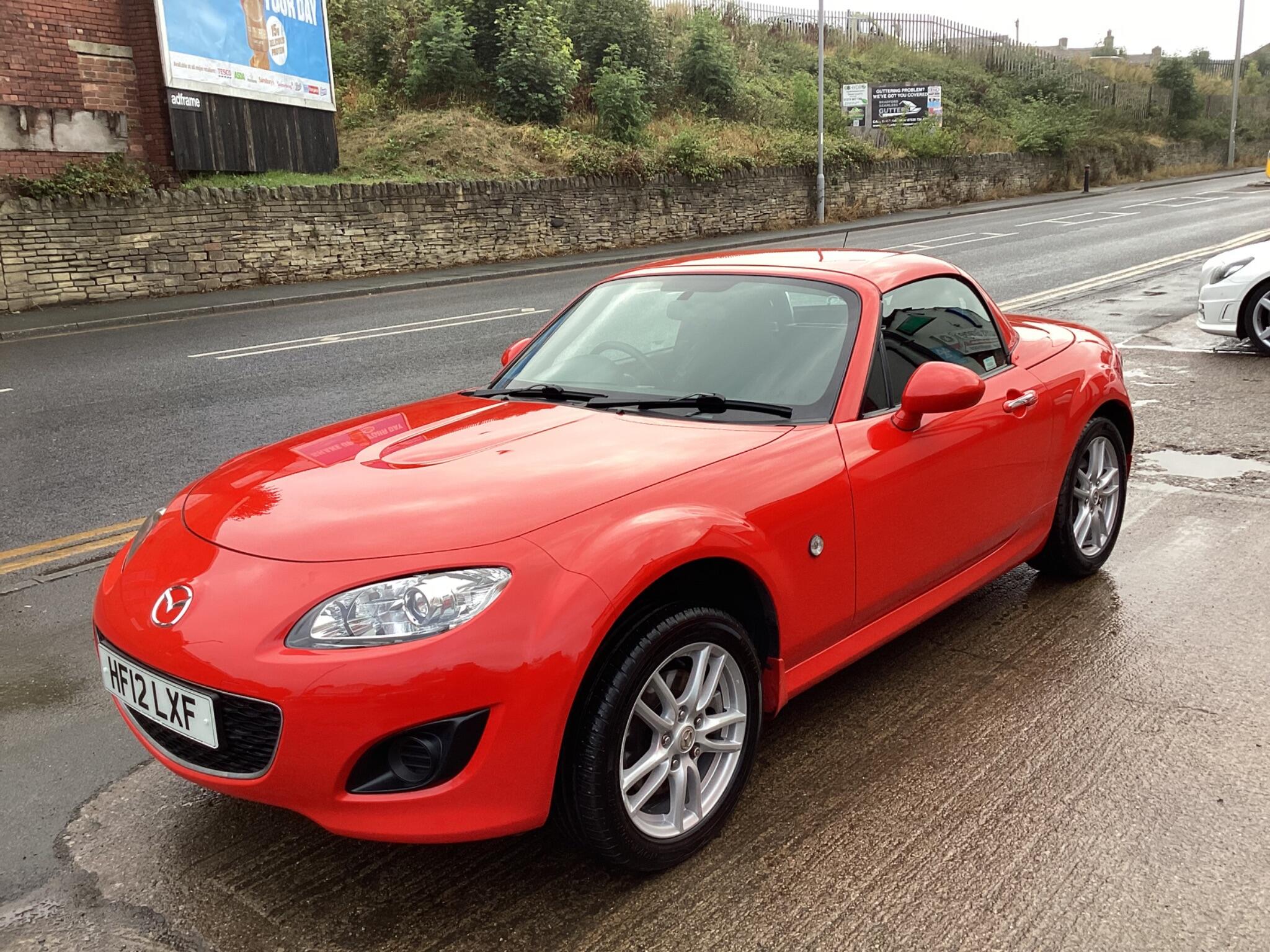 Mazda MX-5 view 4
