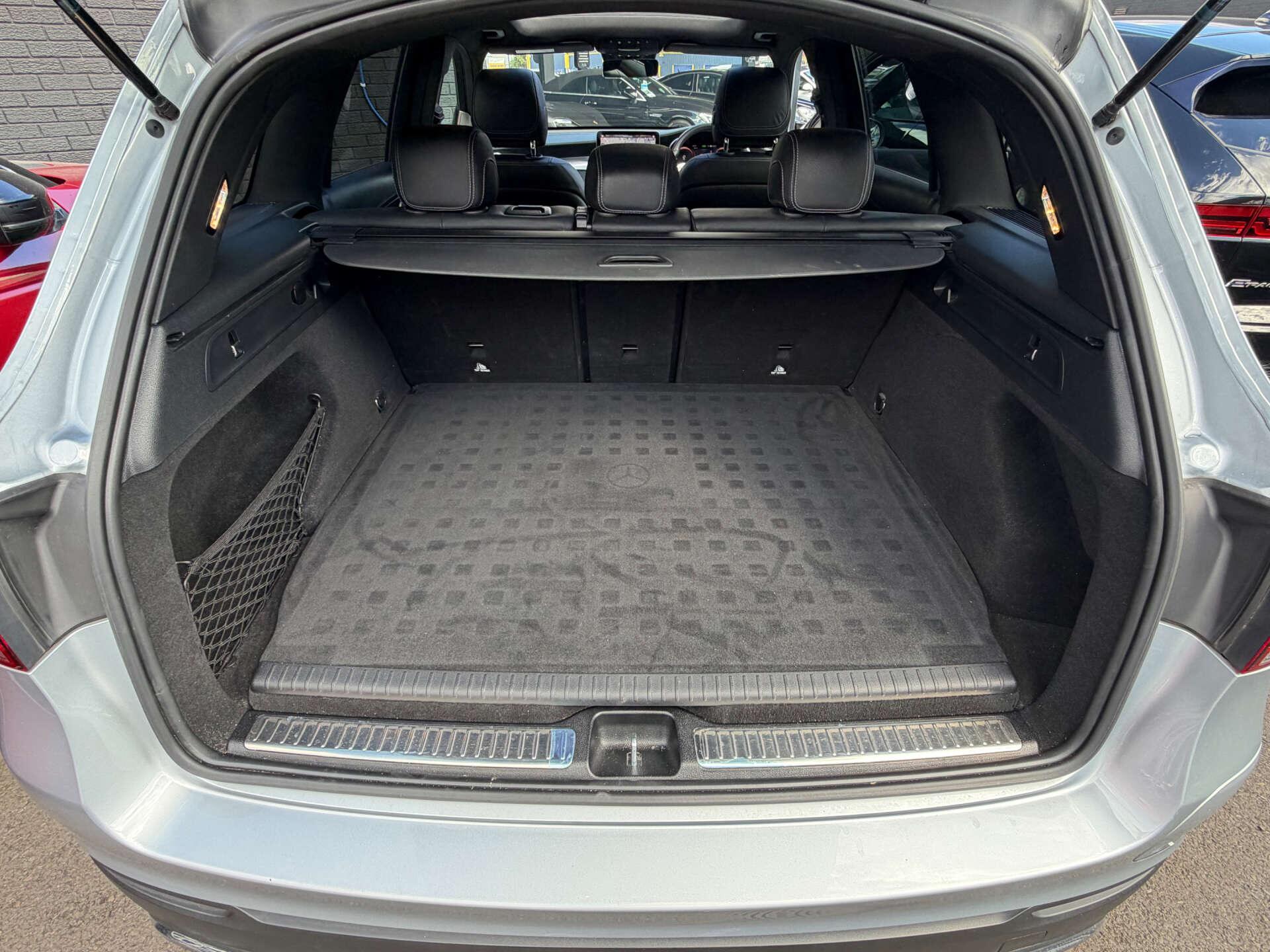 Mercedes-Benz GLC view 25
