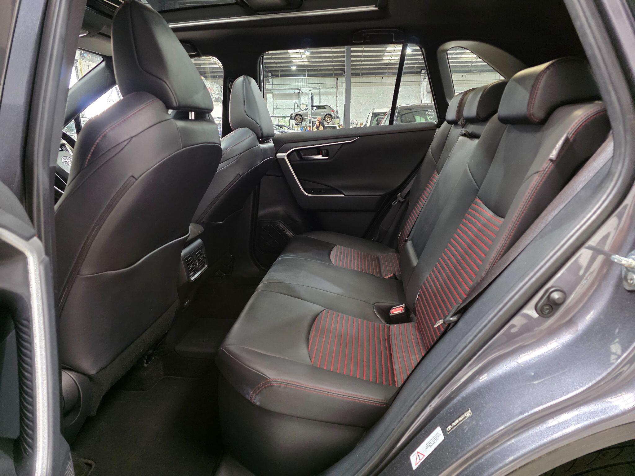 Toyota RAV4 view 25