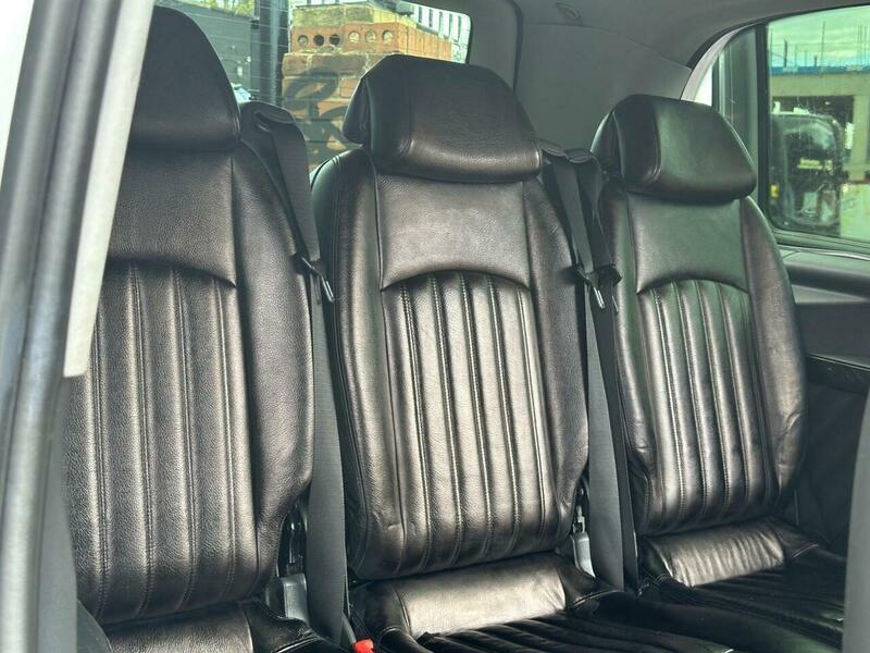 Mercedes-Benz Viano view 33