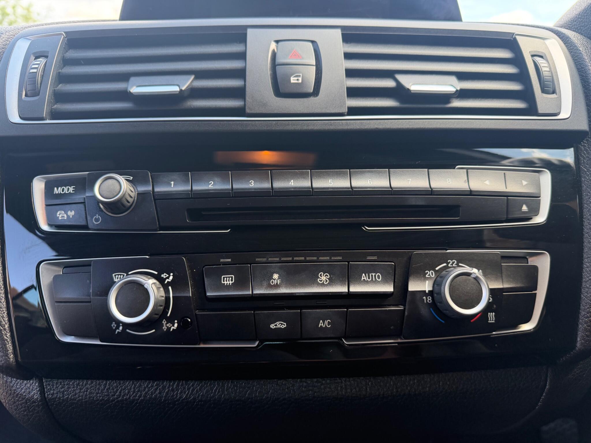 BMW 2 Series view 33