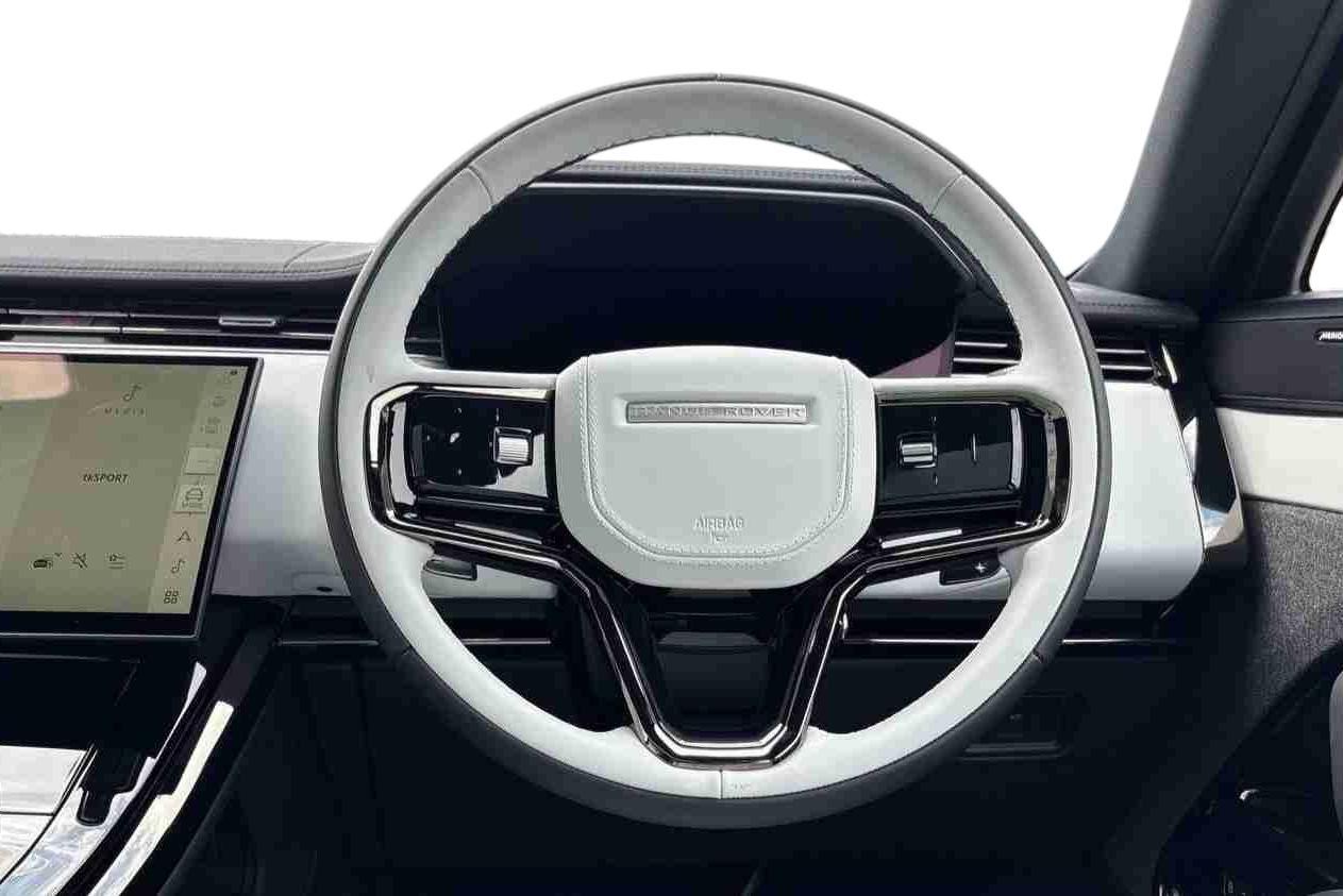 Land Rover Range Rover Sport view 15