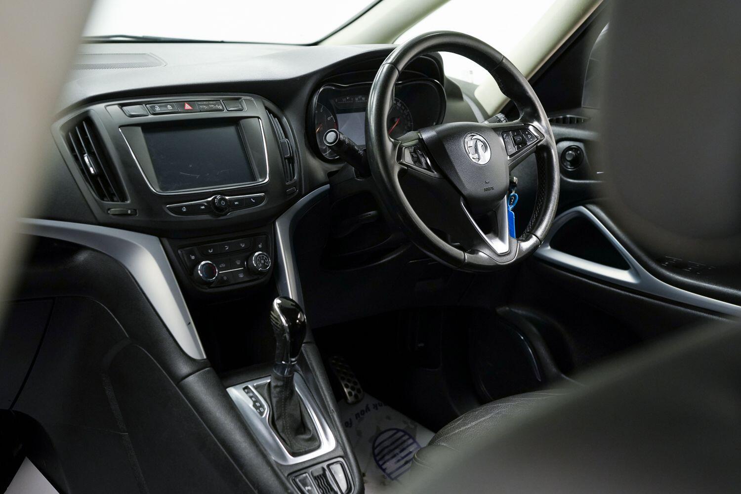 Vauxhall Zafira Tourer view 26
