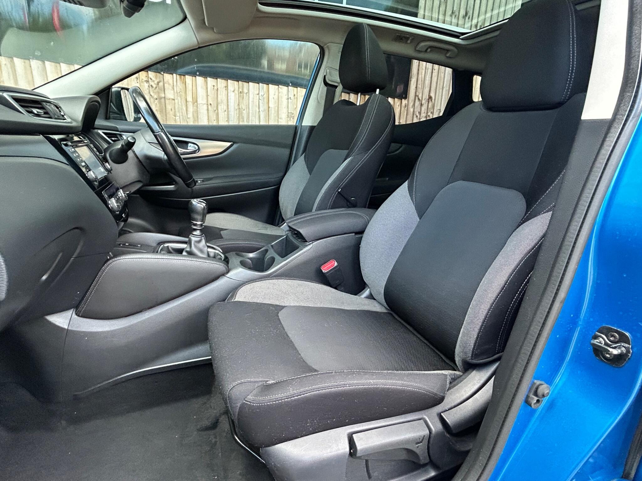 Nissan Qashqai view 30