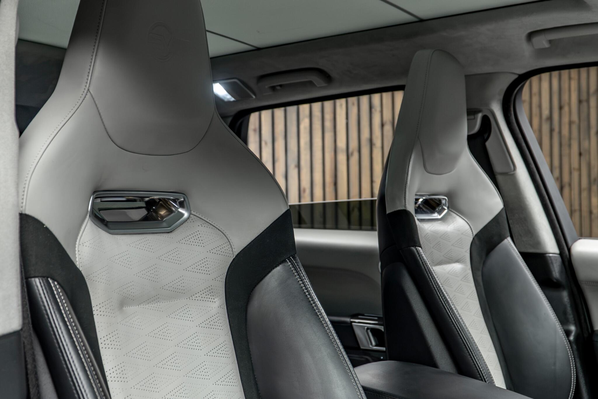 Land Rover Range Rover Sport view 37