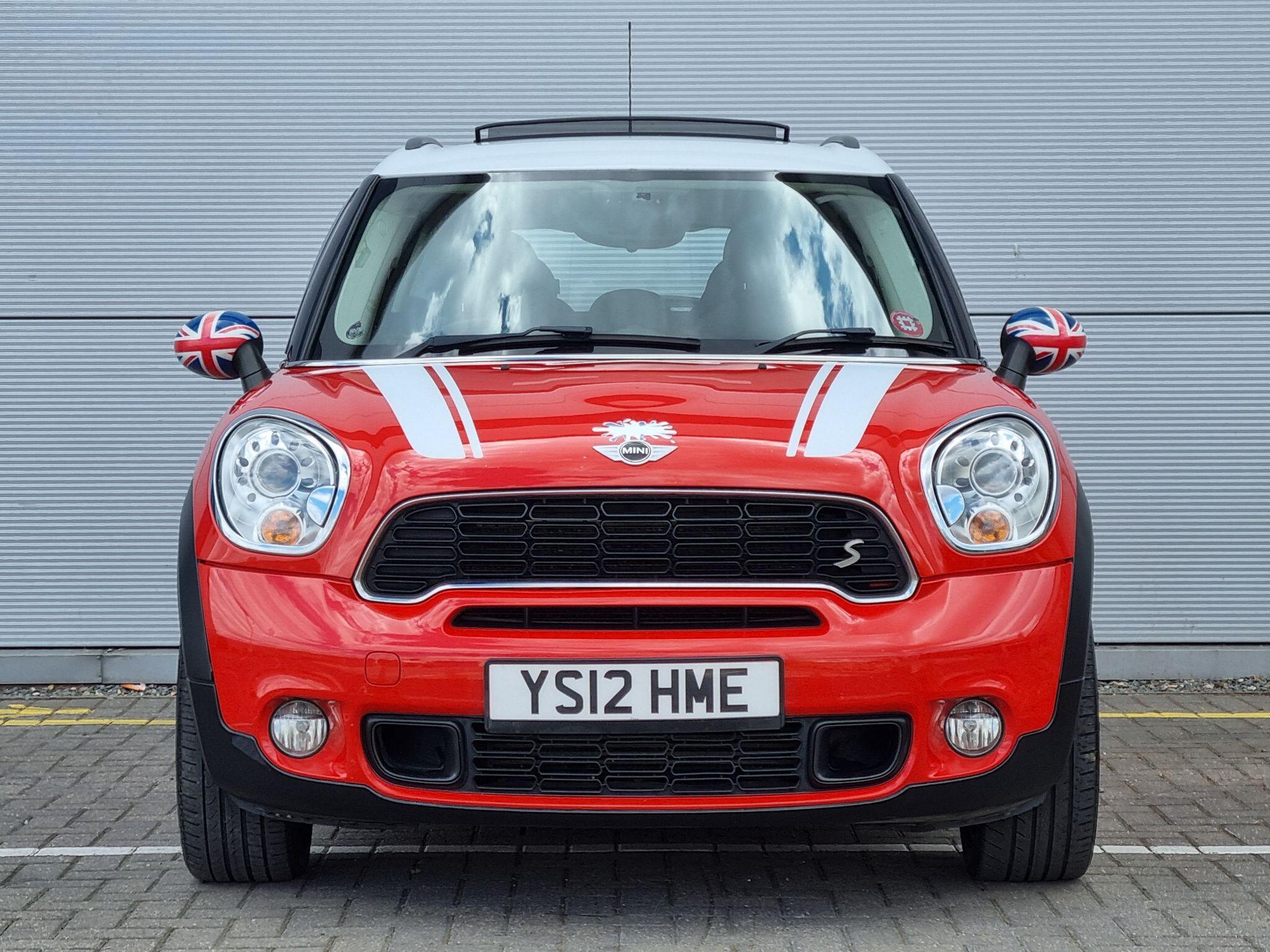 Mini Countryman view 3