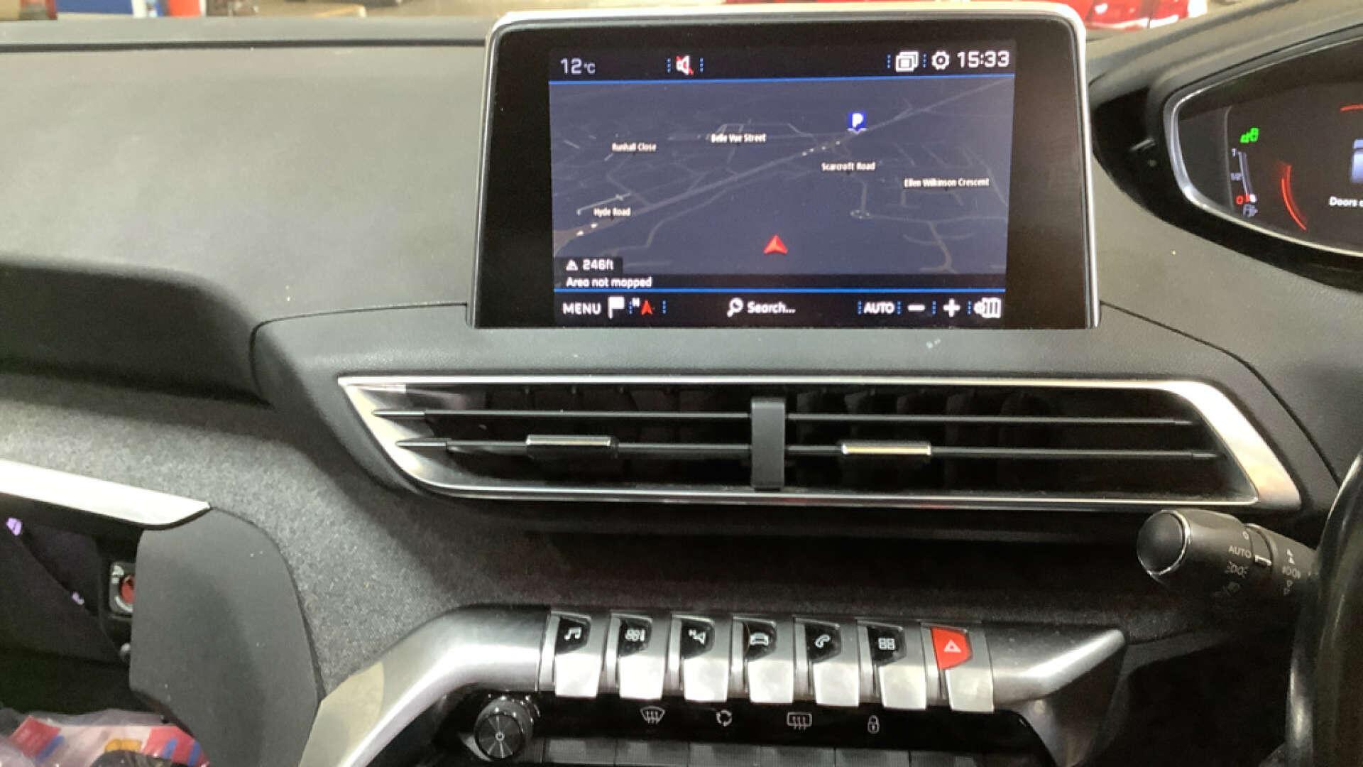 Peugeot 5008 view 13