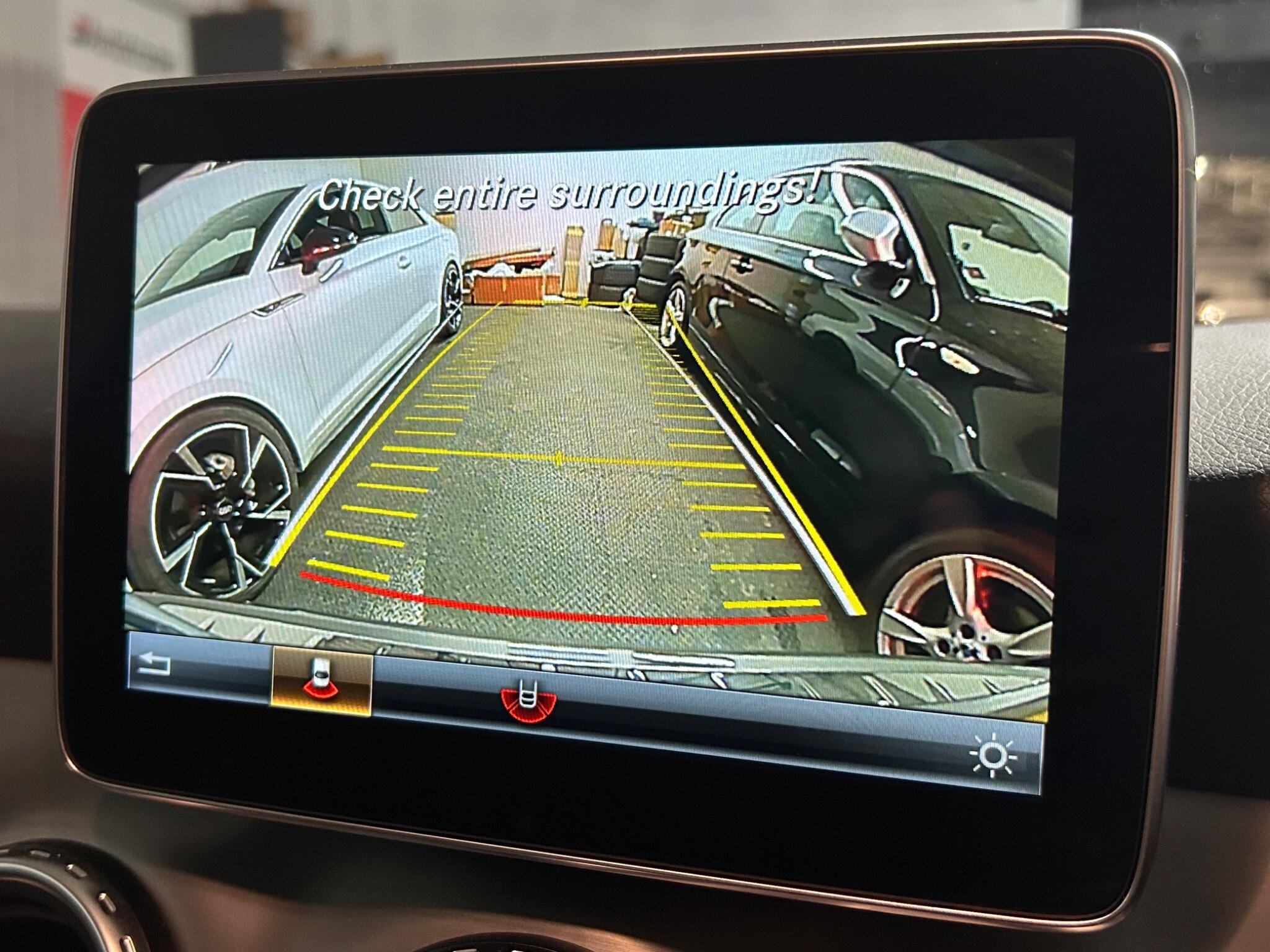 Mercedes-Benz GLA view 20