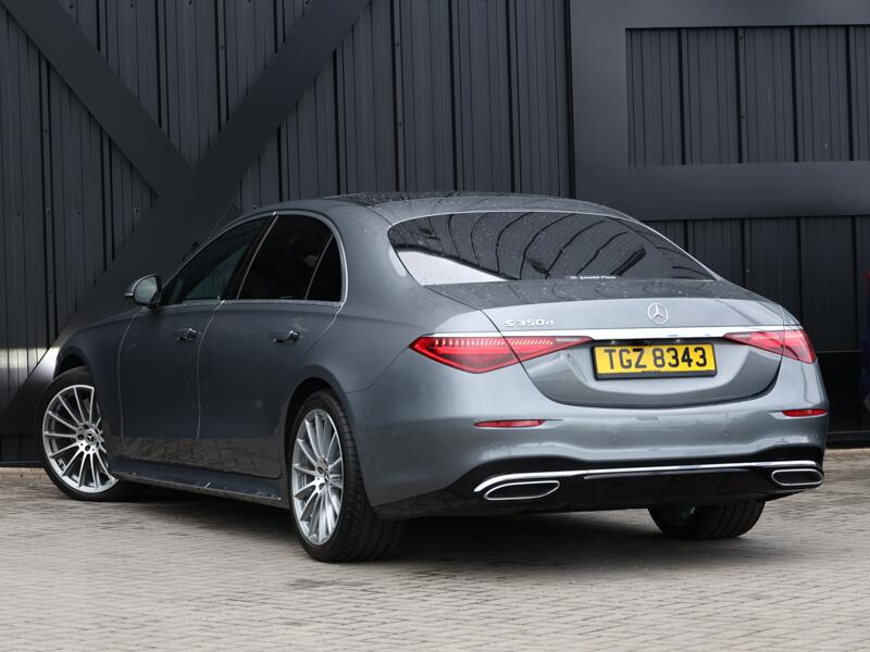 Mercedes-Benz S-Class view 2