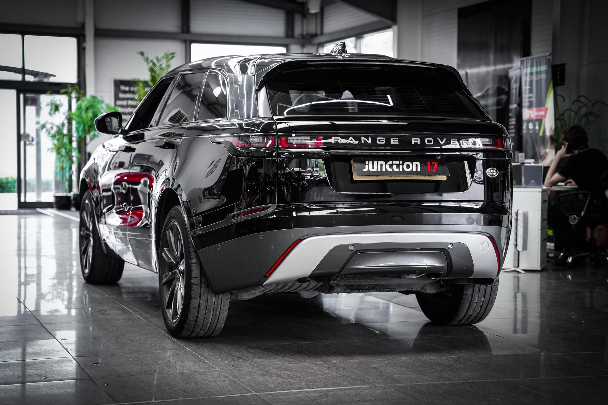 Land Rover Range Rover Velar view 13