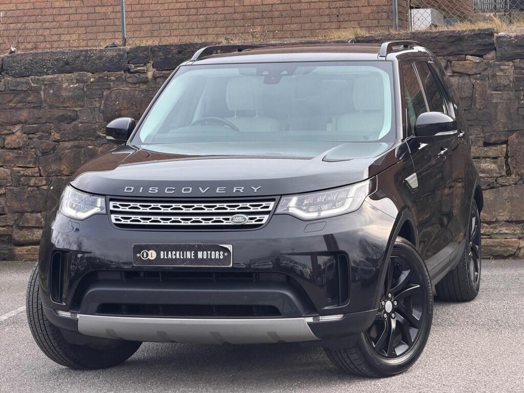 Land Rover Discovery view 3