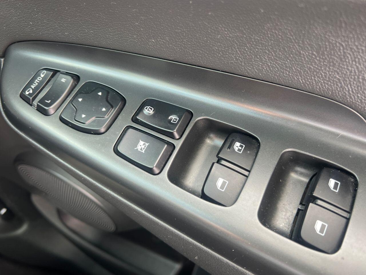 Hyundai Kona view 27
