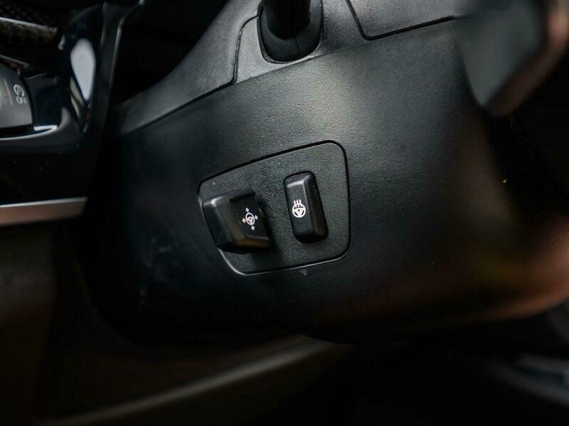 BMW X6 view 39