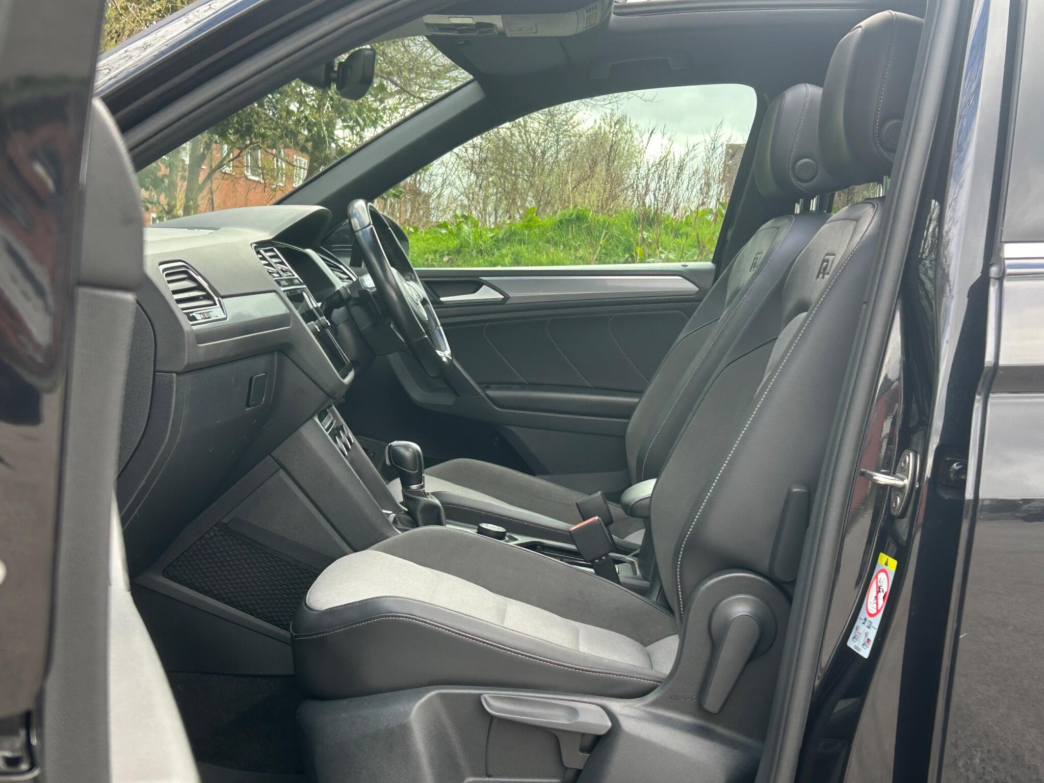 Volkswagen Tiguan view 53