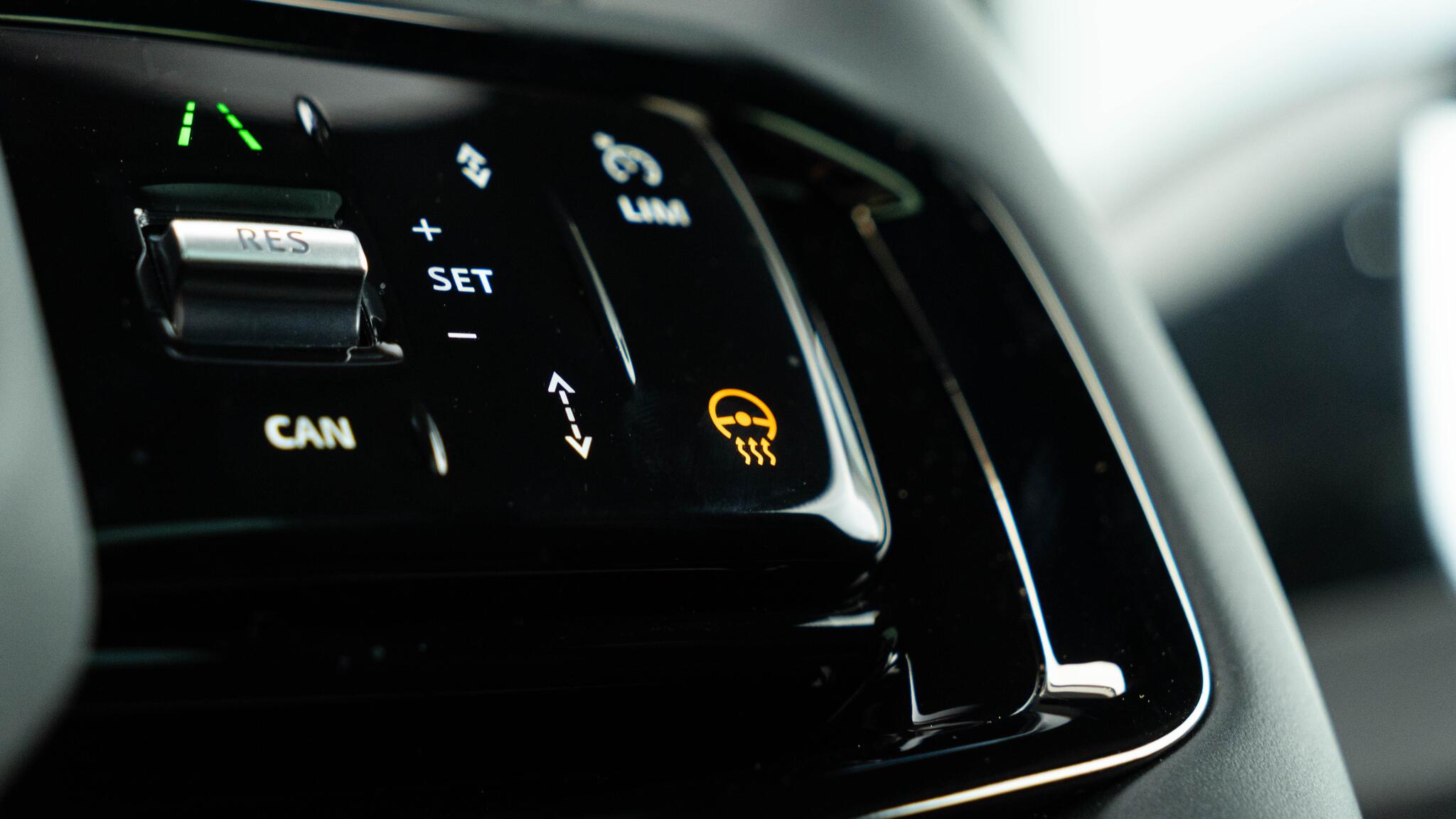 Land Rover Range Rover Evoque view 36