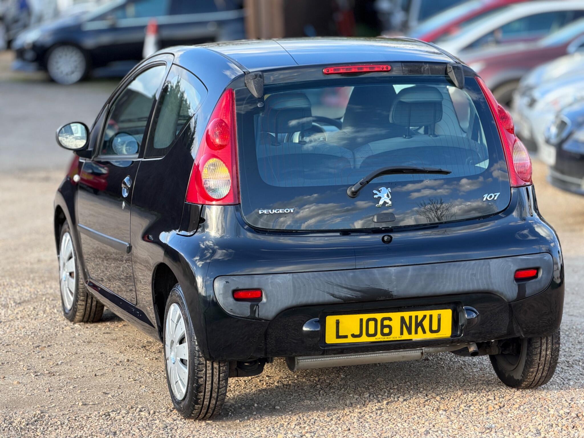 2006 Peugeot 107 1.0 12V Urban 2 Tronic Euro 4 3dr image 10