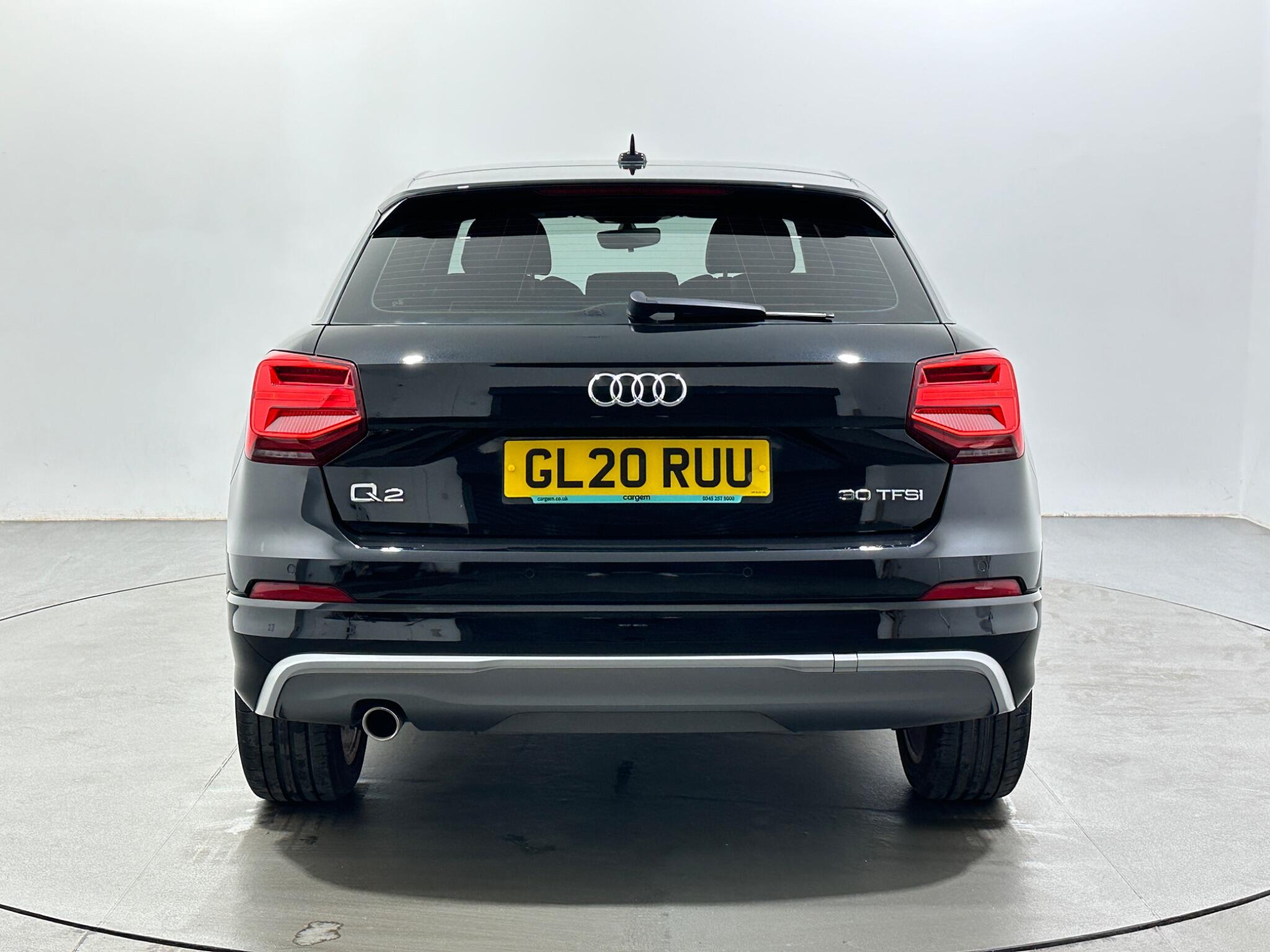 Audi Q2 view 7
