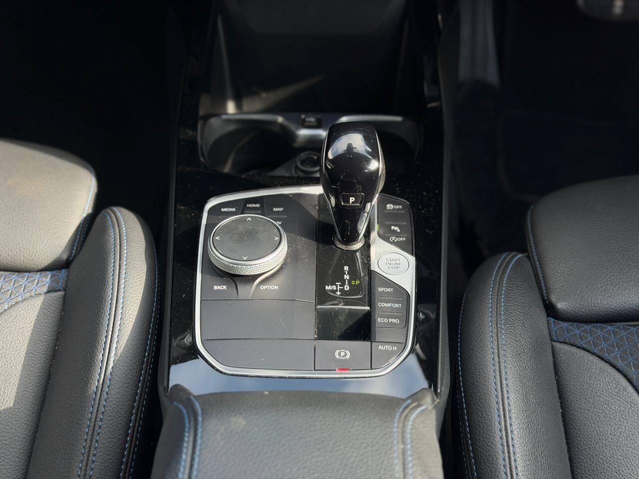 BMW 1 Series view 23