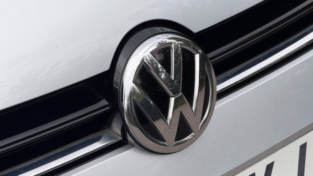 Volkswagen Golf view 38