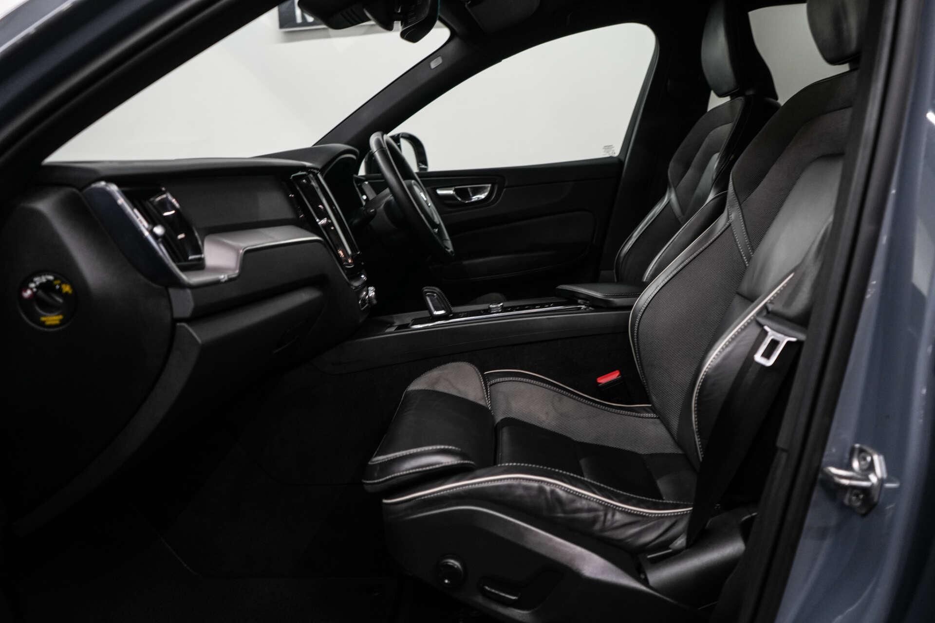 Volvo XC60 view 22