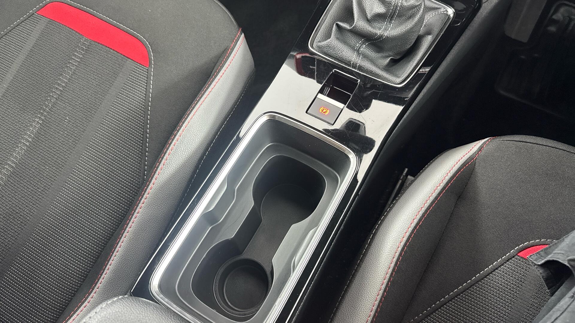 Vauxhall Mokka view 32
