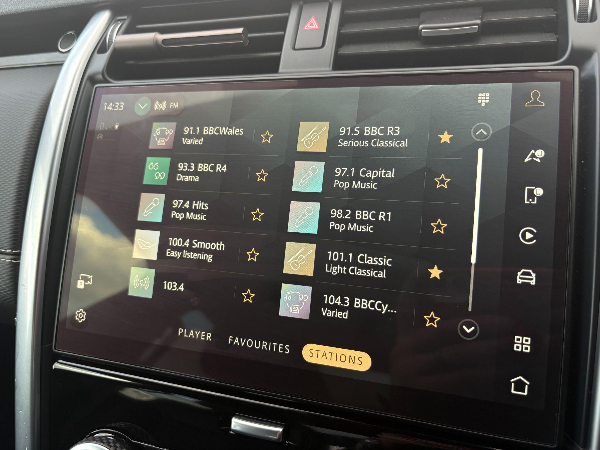 Land Rover Discovery 3 view 26