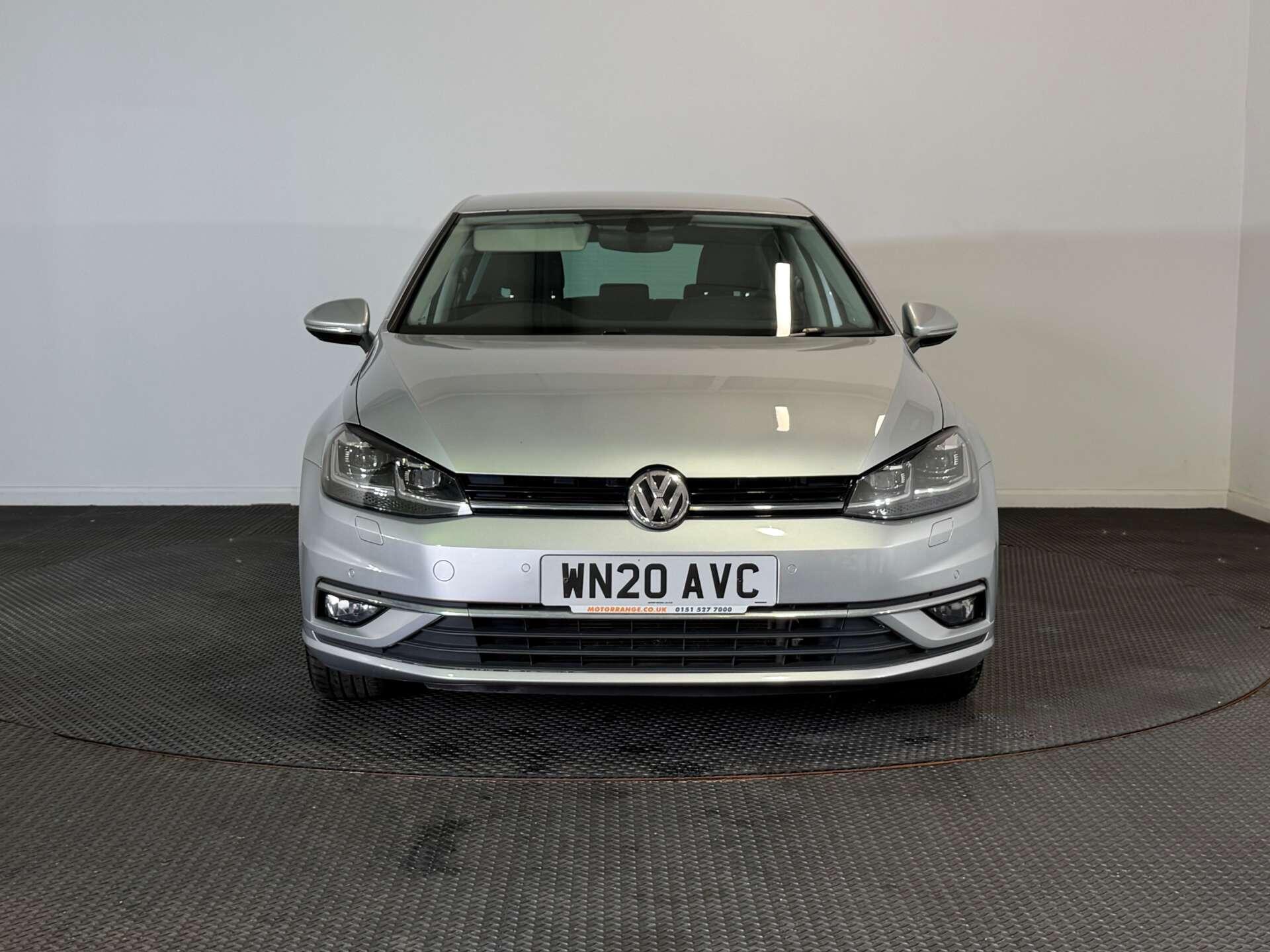 Volkswagen Golf view 2