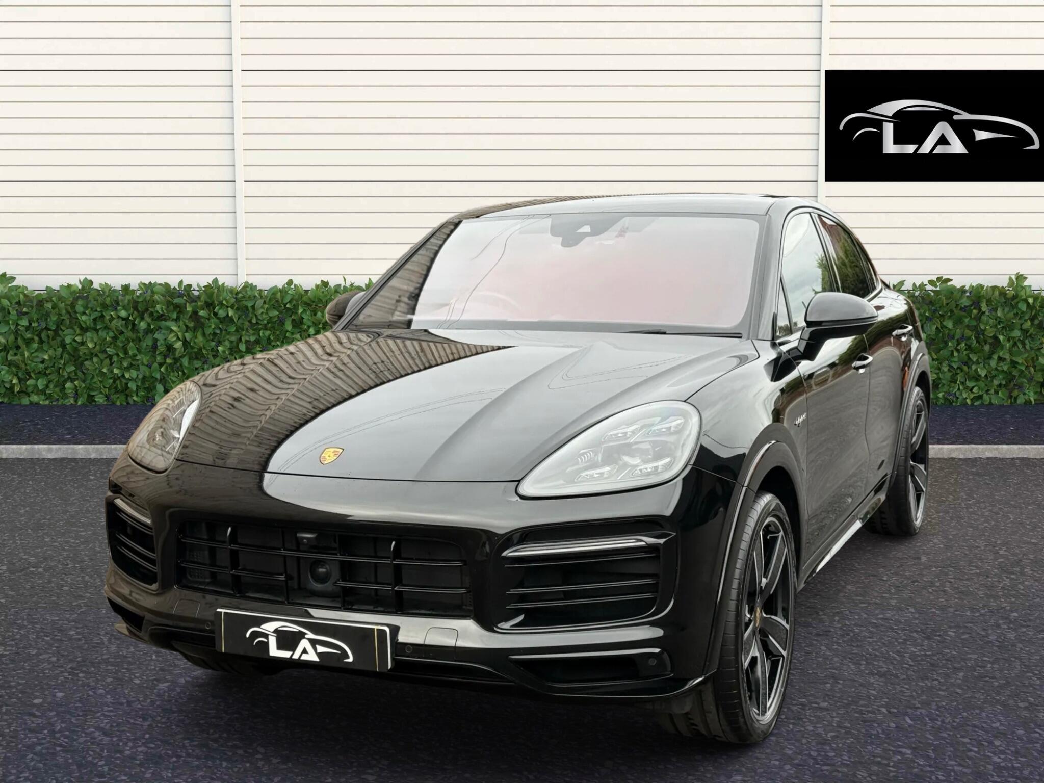 Porsche Cayenne view 2