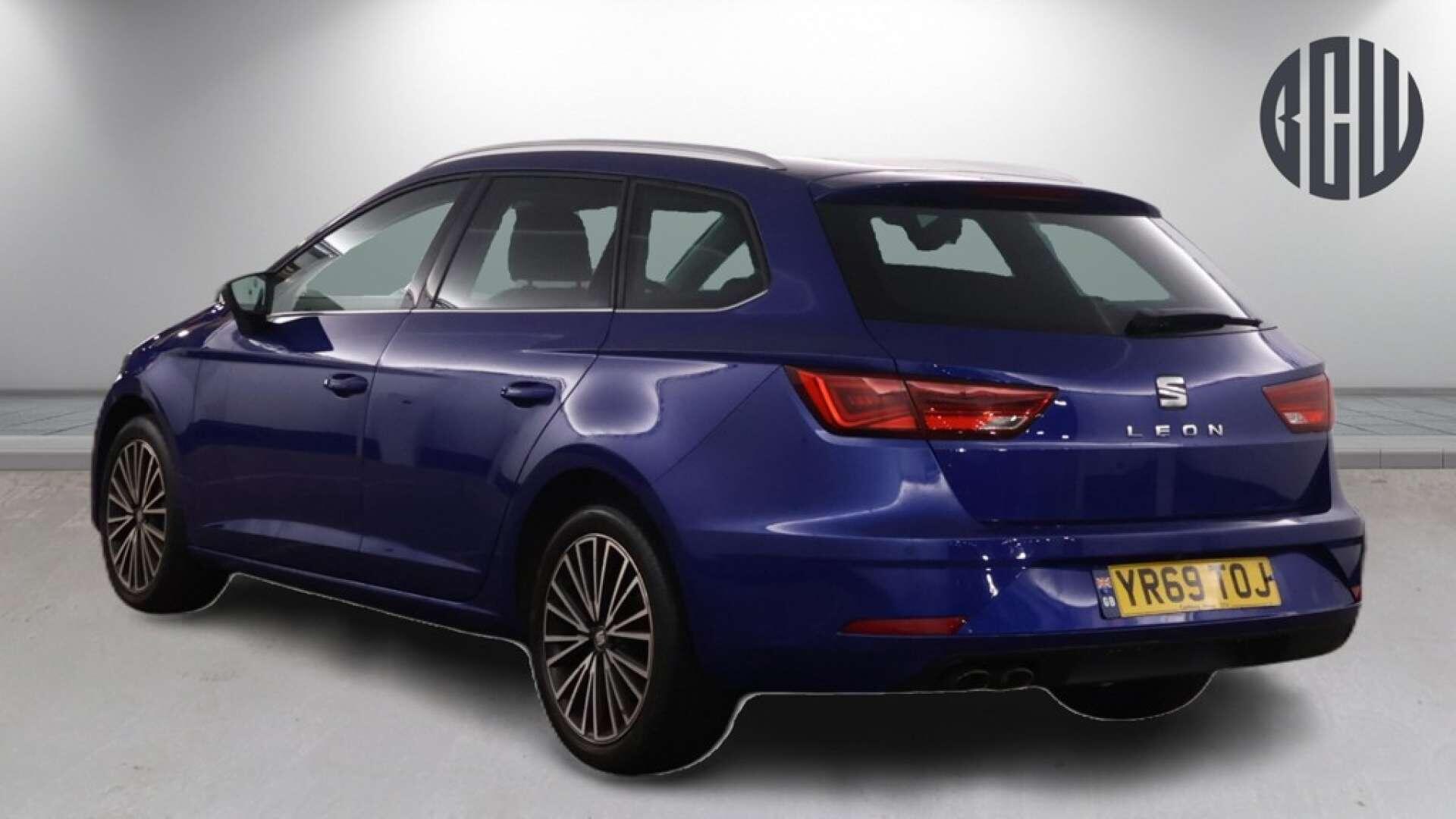 Seat Leon Leon view 3