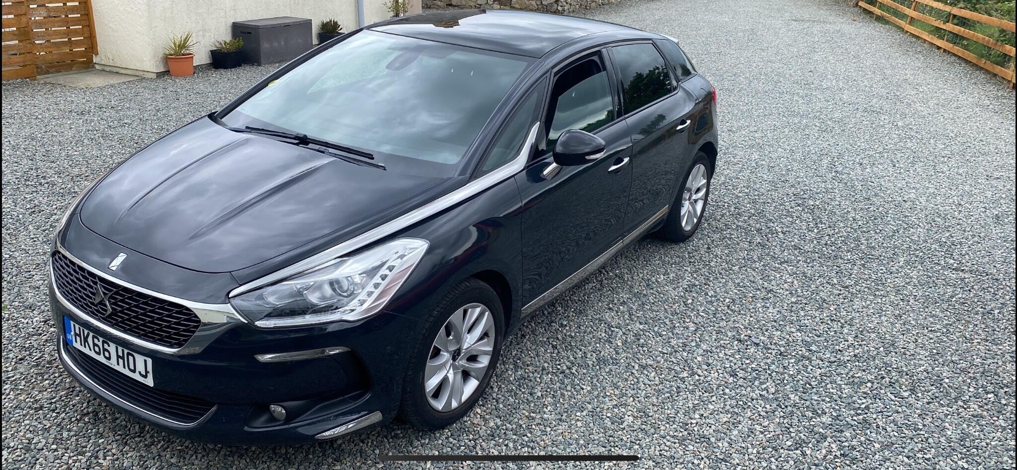 DS AUTOMOBILES DS 5